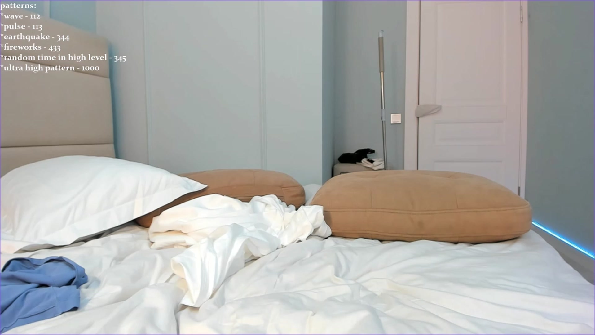 Gallery image thumbnail from Emma_clarc's myfreecams stream on, 07/12/2023, 04:01 image 12 of 20
