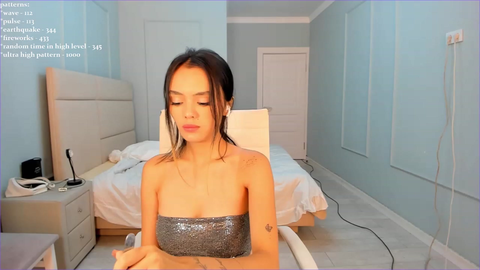 Gallery image thumbnail from Emma_clarc's myfreecams stream on, 07/31/2023, 02:47 image 2 of 20