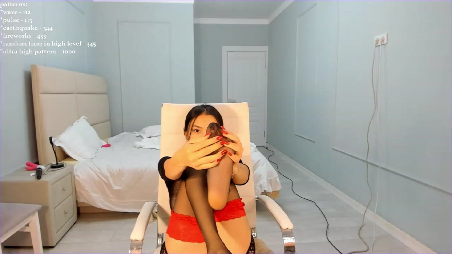 Gallery image thumbnail from Emma_clarc's myfreecams stream on, 08/03/2023, 12:24 image 10 of 20