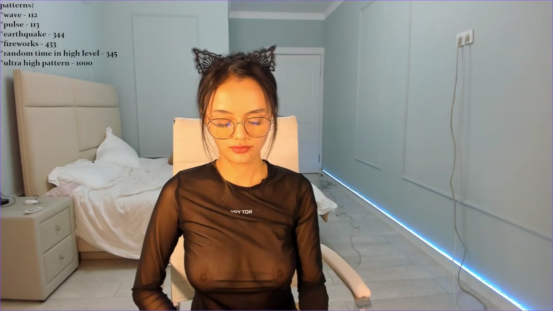 Gallery image thumbnail from Emma_clarc's myfreecams stream on, 08/30/2023, 17:51 image 3 of 20