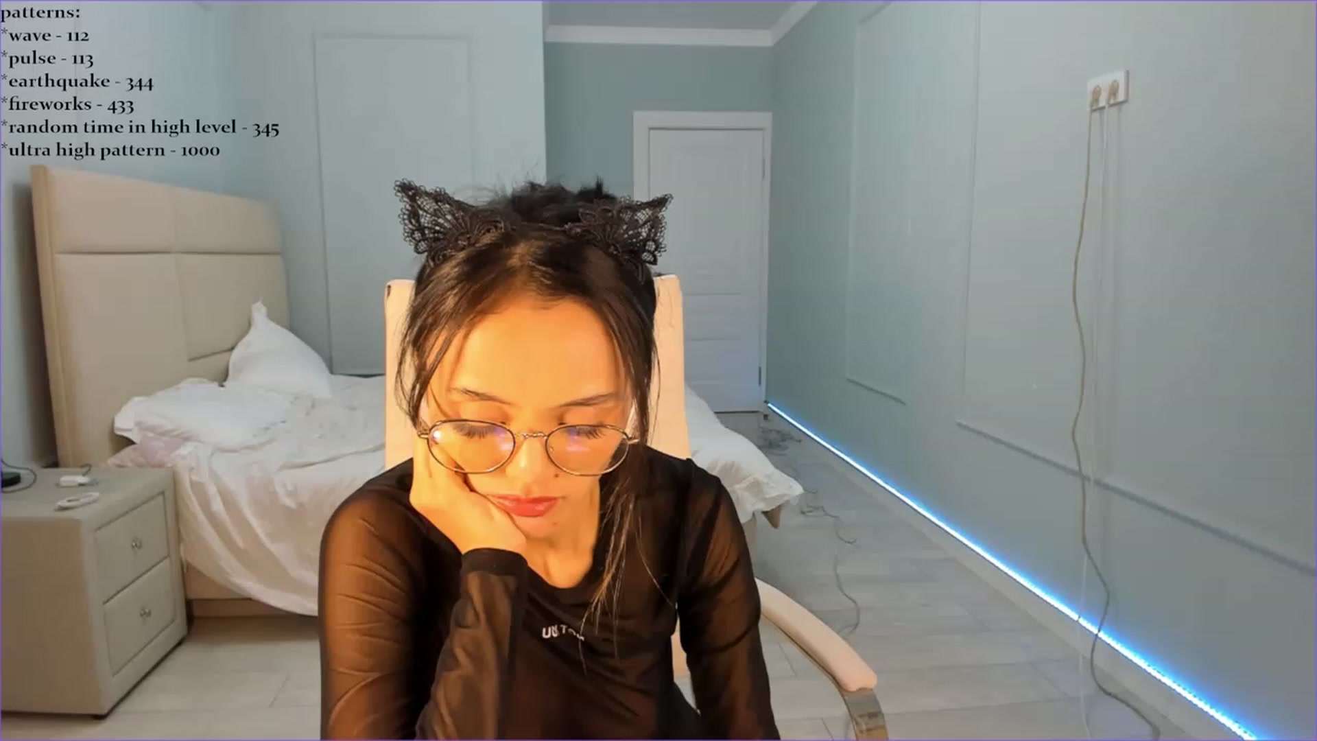 Gallery image thumbnail from Emma_clarc's myfreecams stream on, 08/30/2023, 17:51 image 19 of 20