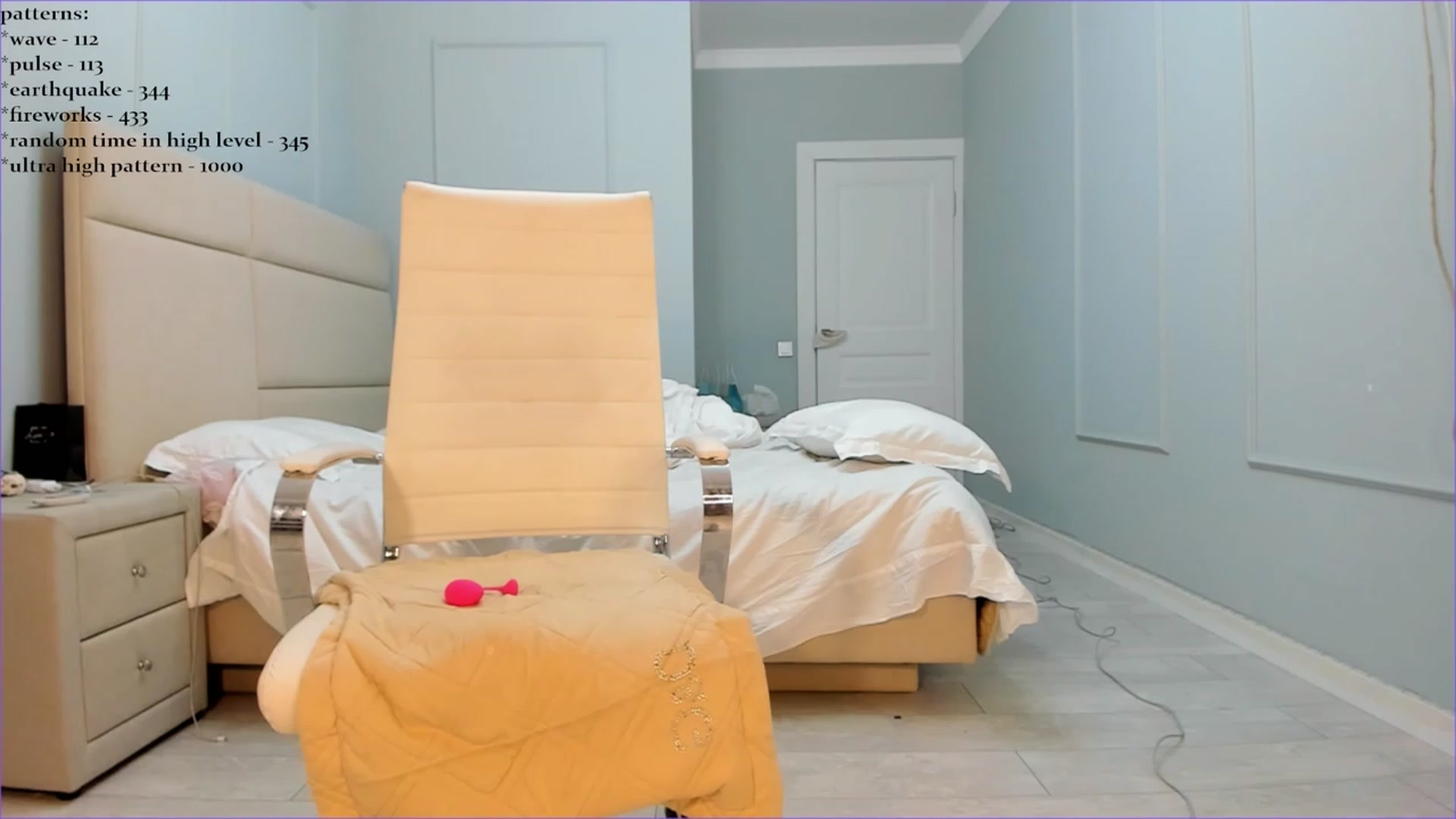 Gallery image thumbnail from Emma_clarc's myfreecams stream on, 09/01/2023, 24:29 image 3 of 20