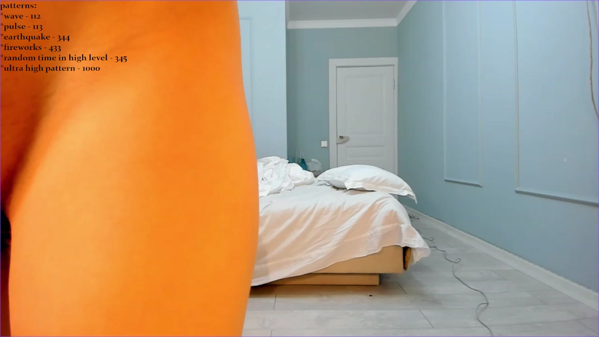 Gallery image thumbnail from Emma_clarc's myfreecams stream on, 09/01/2023, 24:29 image 8 of 20