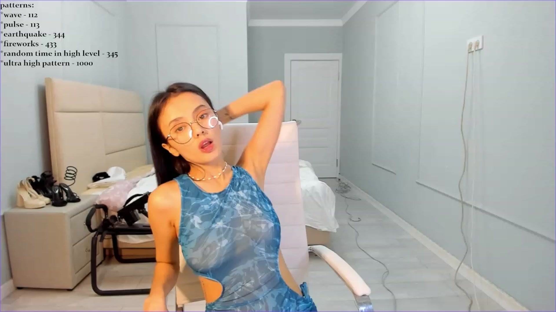 Gallery image thumbnail from Emma_clarc's myfreecams stream on, 09/27/2023, 10:19 image 11 of 20