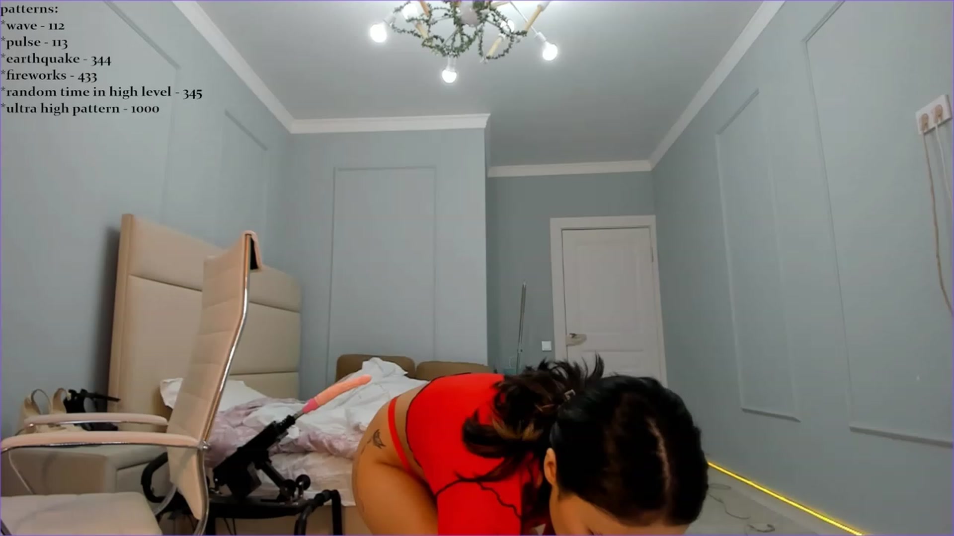 Gallery image thumbnail from Emma_clarc's myfreecams stream on, 10/09/2023, 07:09 image 2 of 20