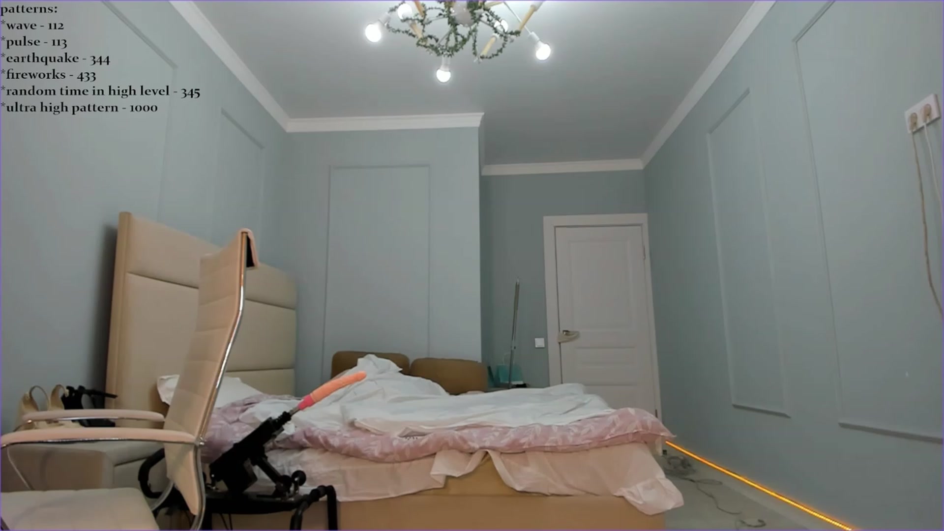 Gallery image thumbnail from Emma_clarc's myfreecams stream on, 10/09/2023, 07:09 image 1 of 20