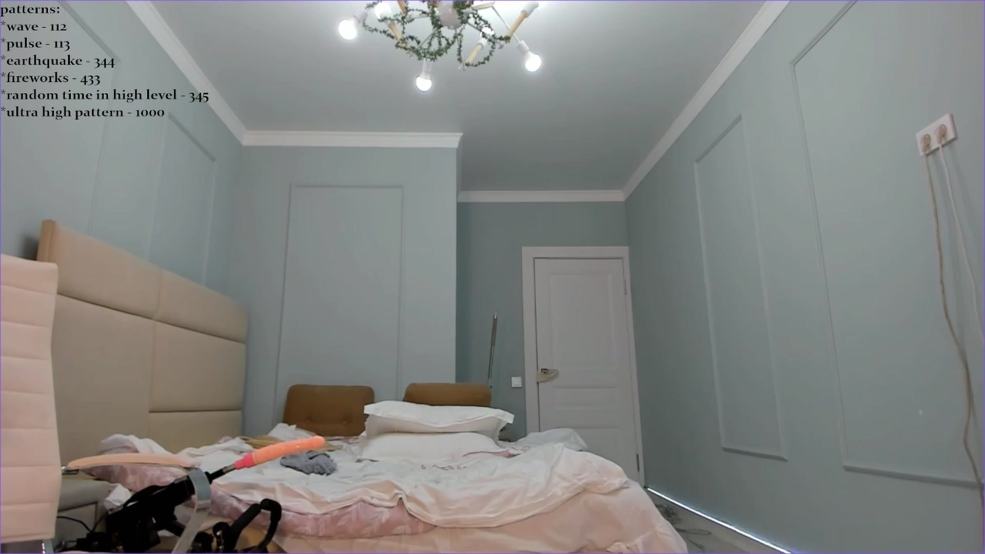 Gallery image thumbnail from Emma_clarc's myfreecams stream on, 10/10/2023, 08:13 image 8 of 20