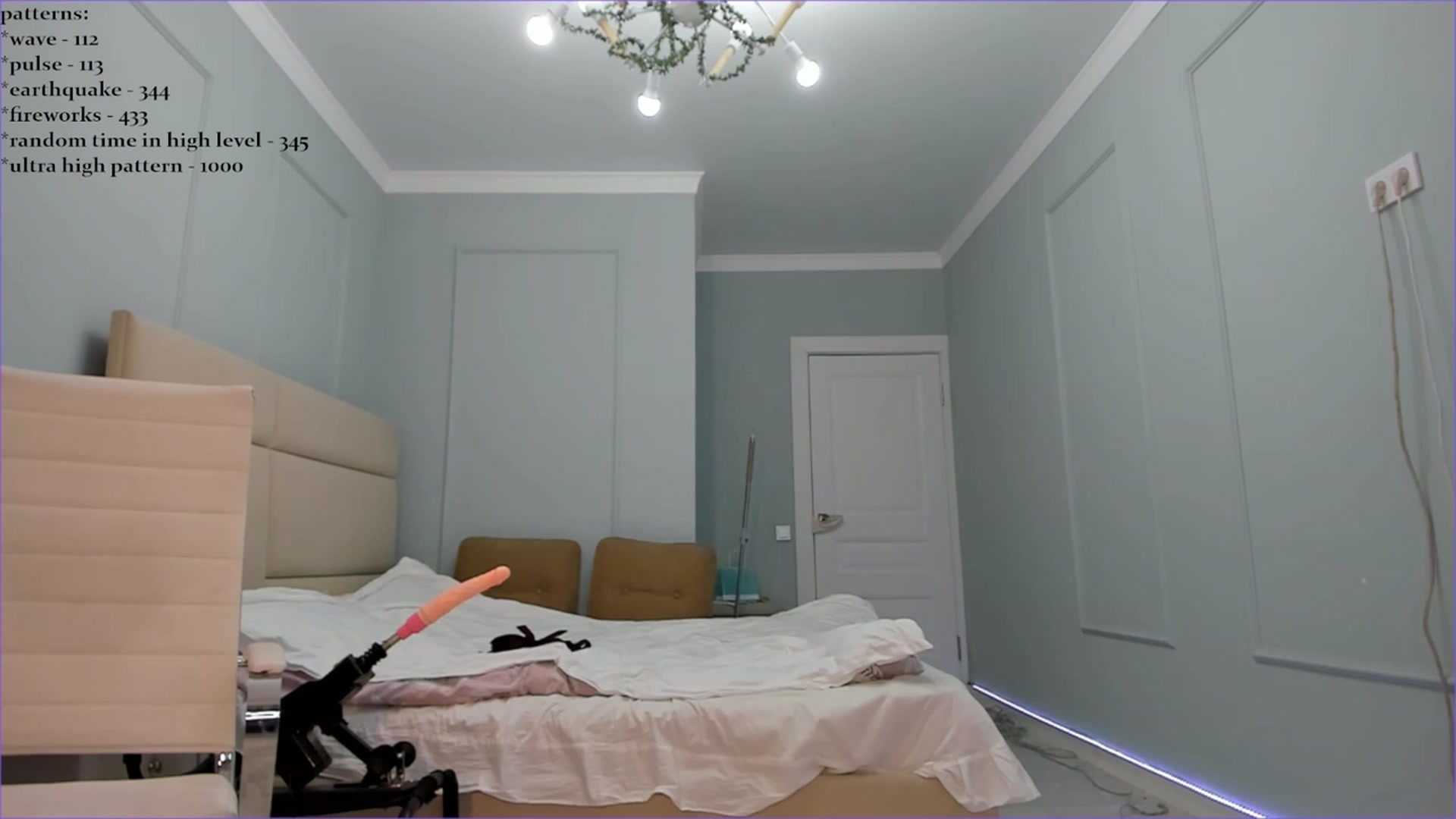 Gallery image thumbnail from Emma_clarc's myfreecams stream on, 10/11/2023, 16:47 image 12 of 20