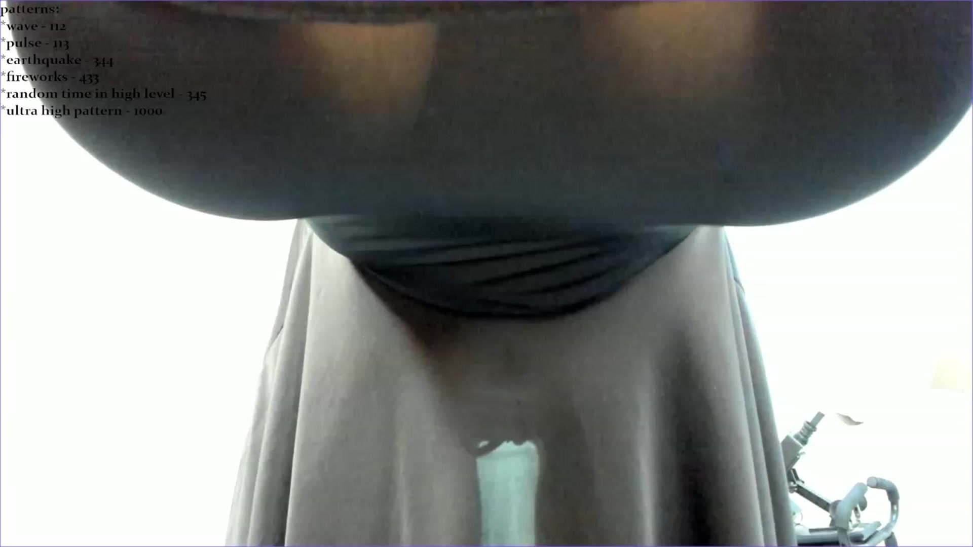 Gallery image thumbnail from Emma_clarc's myfreecams stream on, 10/19/2023, 08:57 image 10 of 20