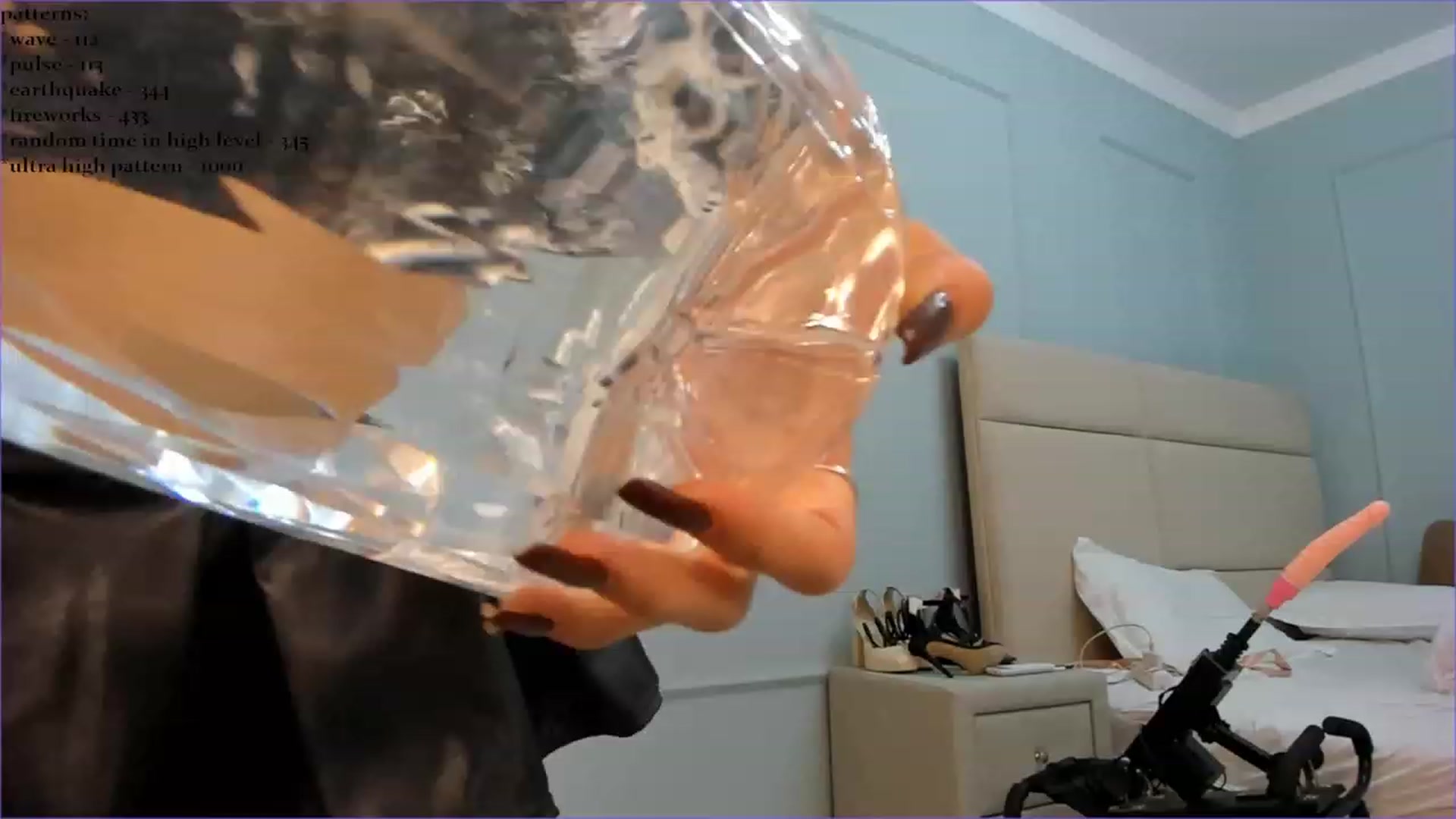 Gallery image thumbnail from Emma_clarc's myfreecams stream on, 10/19/2023, 08:57 image 20 of 20