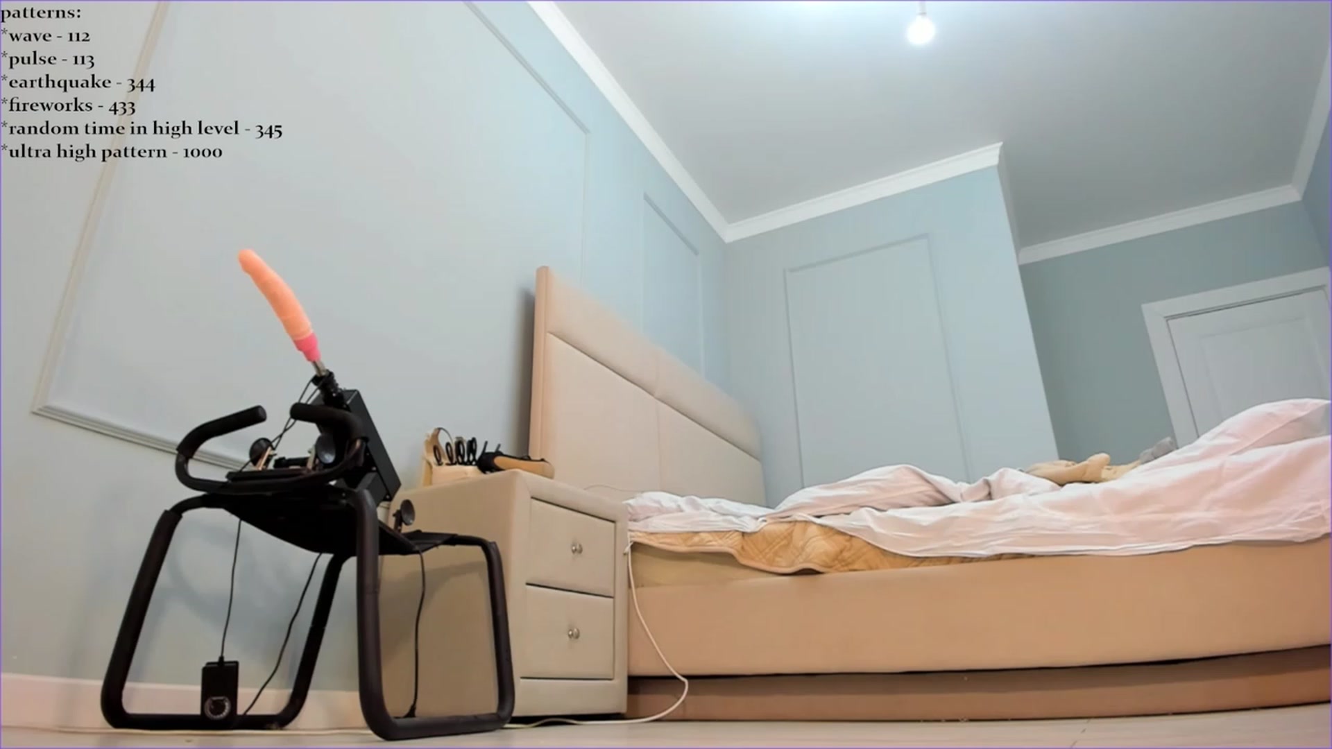 Gallery image thumbnail from Emma_clarc's myfreecams stream on, 10/22/2023, 07:44 image 3 of 20