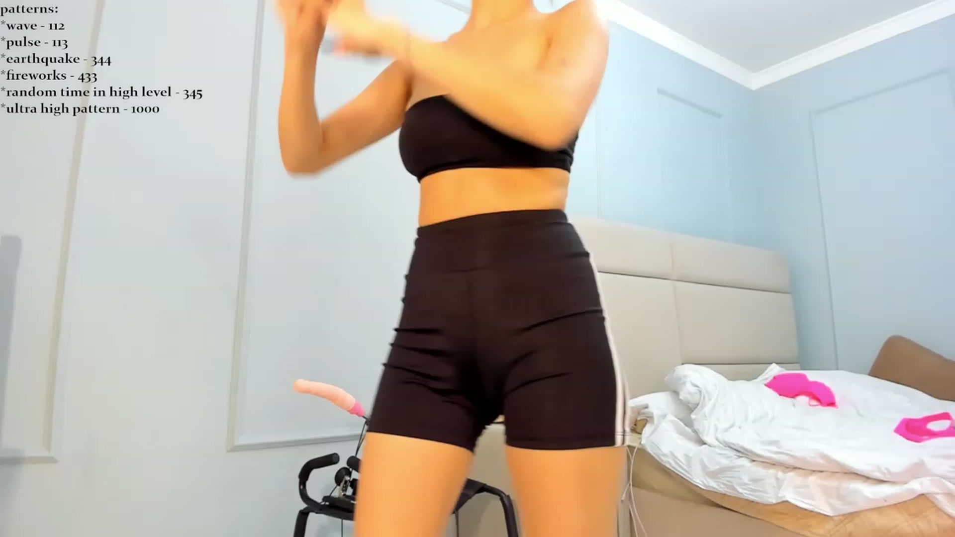 Gallery image thumbnail from Emma_clarc's myfreecams stream on, 10/23/2023, 07:07 image 1 of 20
