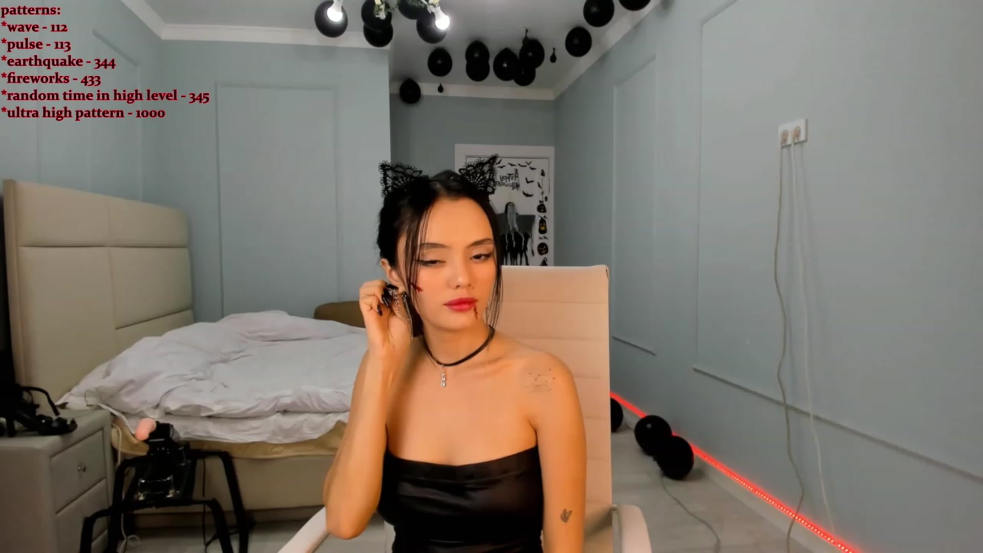 Gallery image thumbnail from Emma_clarc's myfreecams stream on, 10/30/2023, 19:15 image 5 of 20