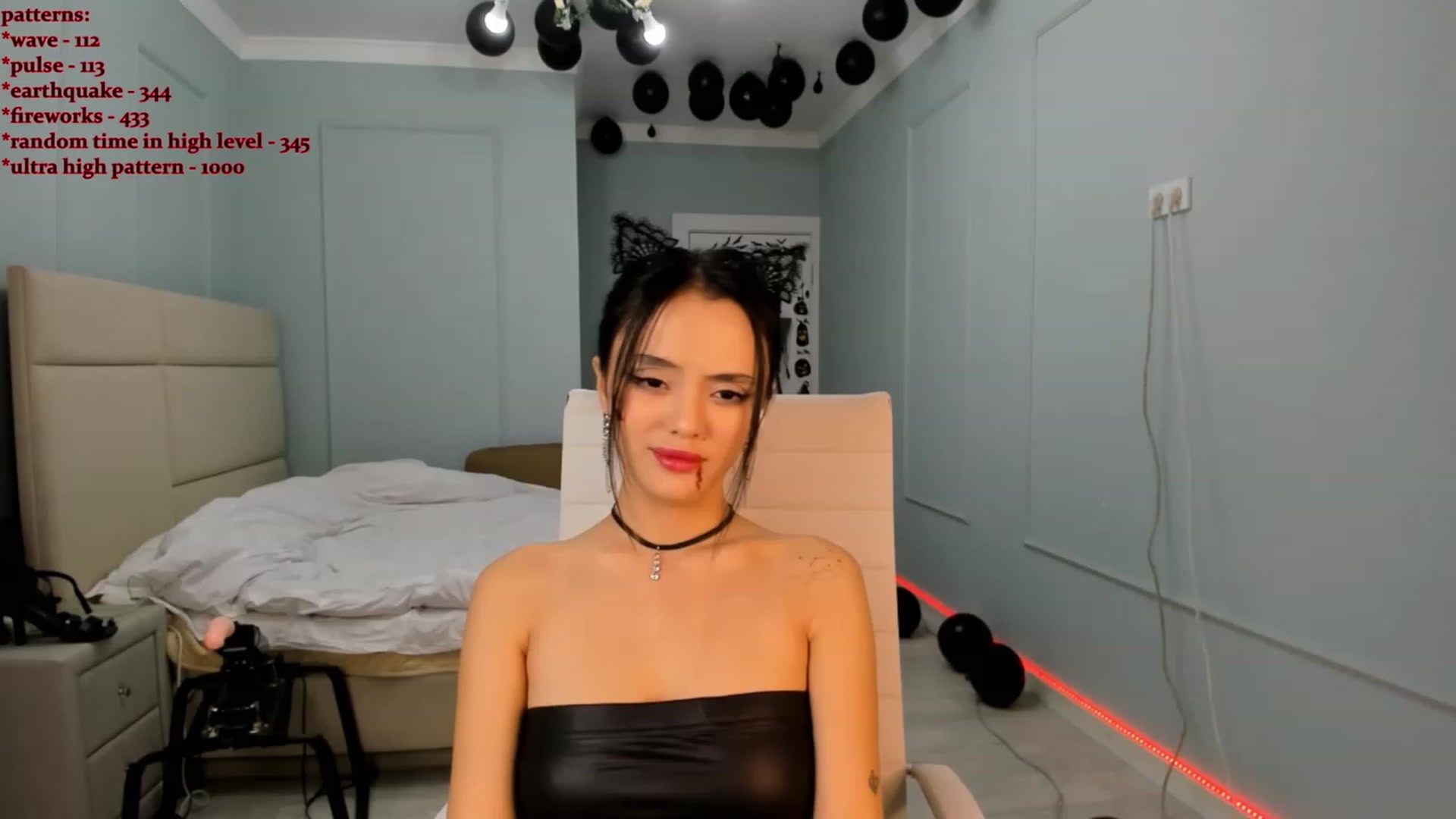 Gallery image thumbnail from Emma_clarc's myfreecams stream on, 10/30/2023, 19:15 image 8 of 20