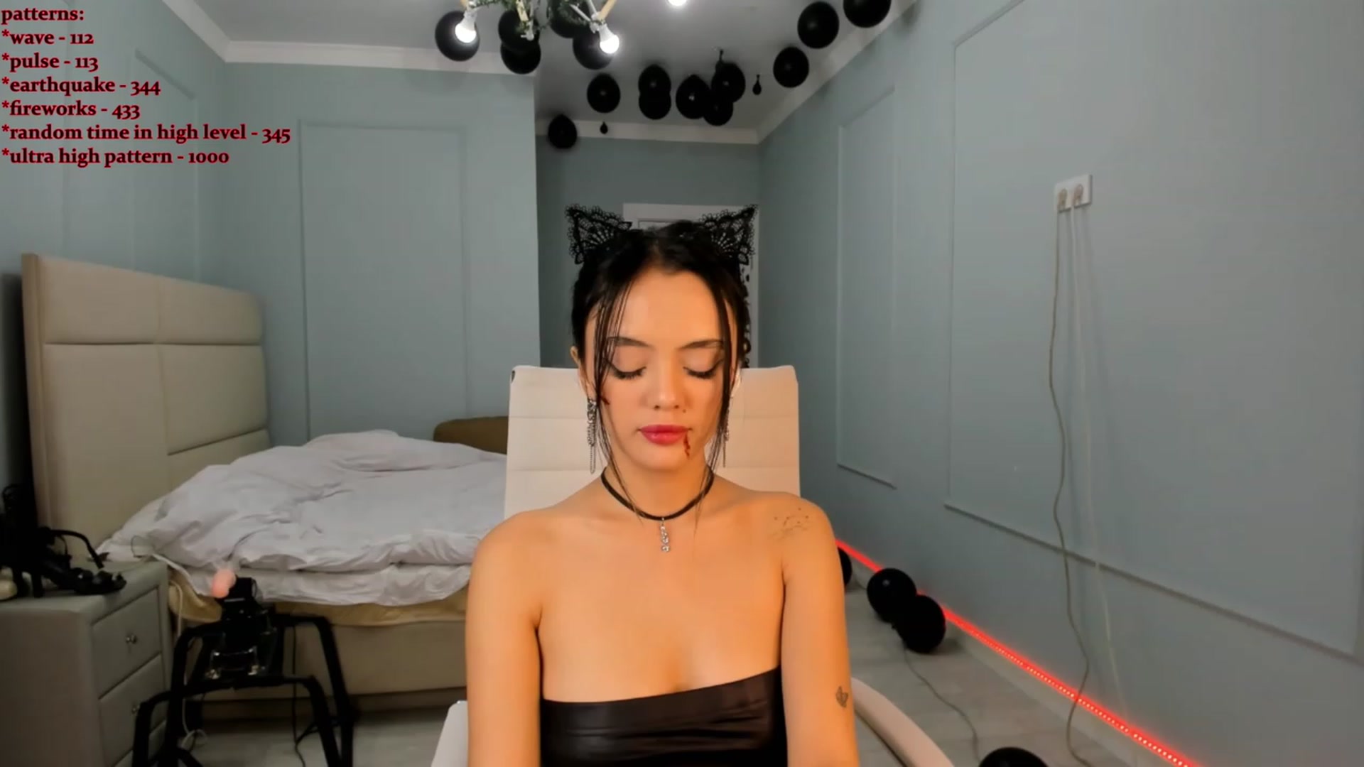 Gallery image thumbnail from Emma_clarc's myfreecams stream on, 10/30/2023, 19:28 image 5 of 20