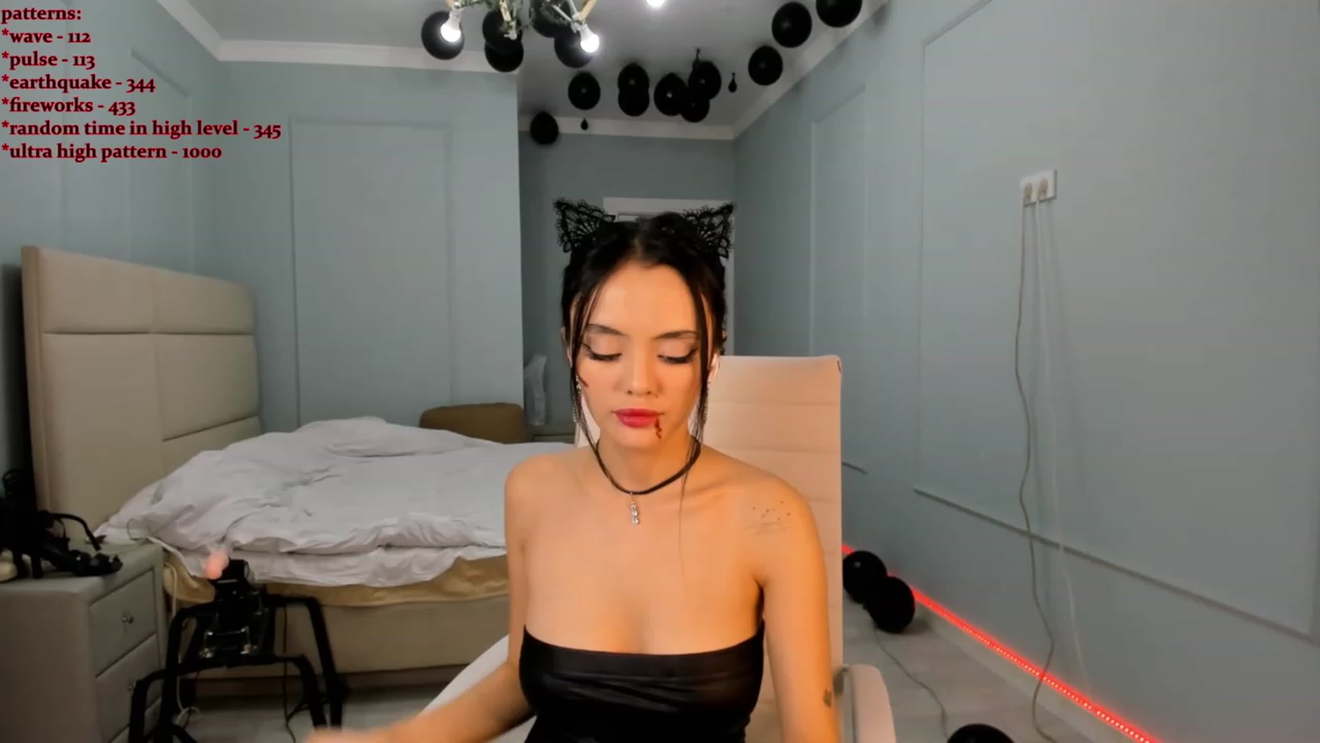 Gallery image thumbnail from Emma_clarc's myfreecams stream on, 10/30/2023, 19:28 image 7 of 20