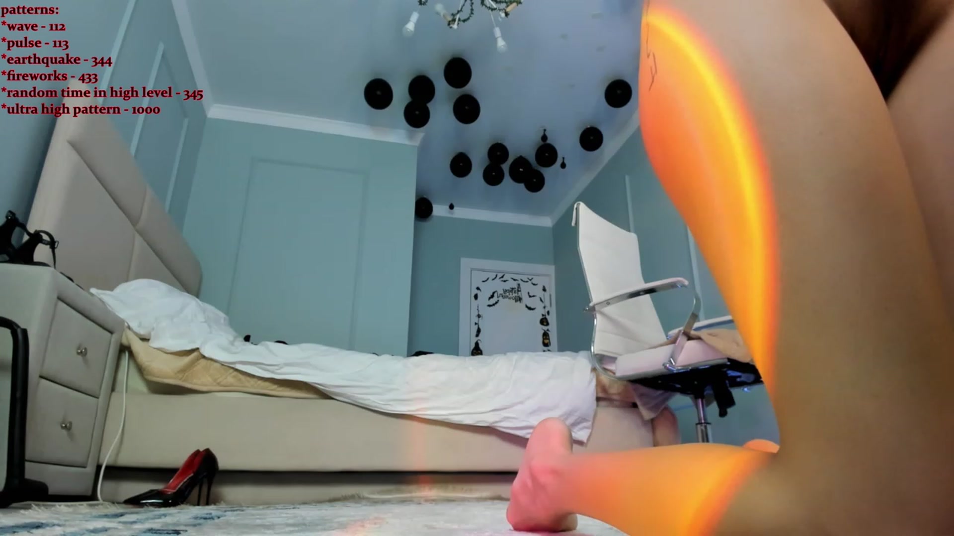 Gallery image thumbnail from Emma_clarc's myfreecams stream on, 10/31/2023, 21:17 image 20 of 20