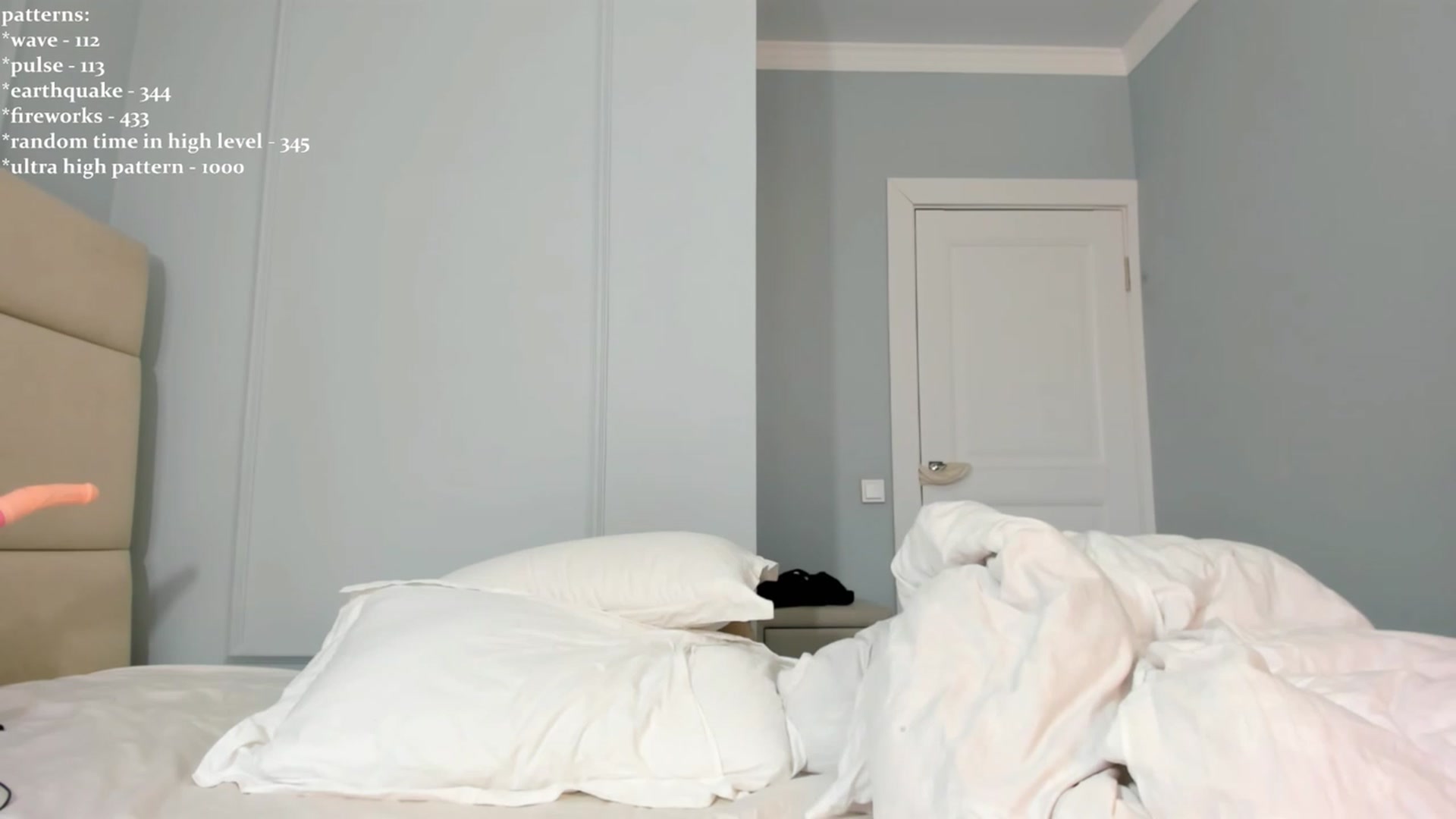 Gallery image thumbnail from Emma_clarc's myfreecams stream on, 11/22/2023, 08:37 image 15 of 20