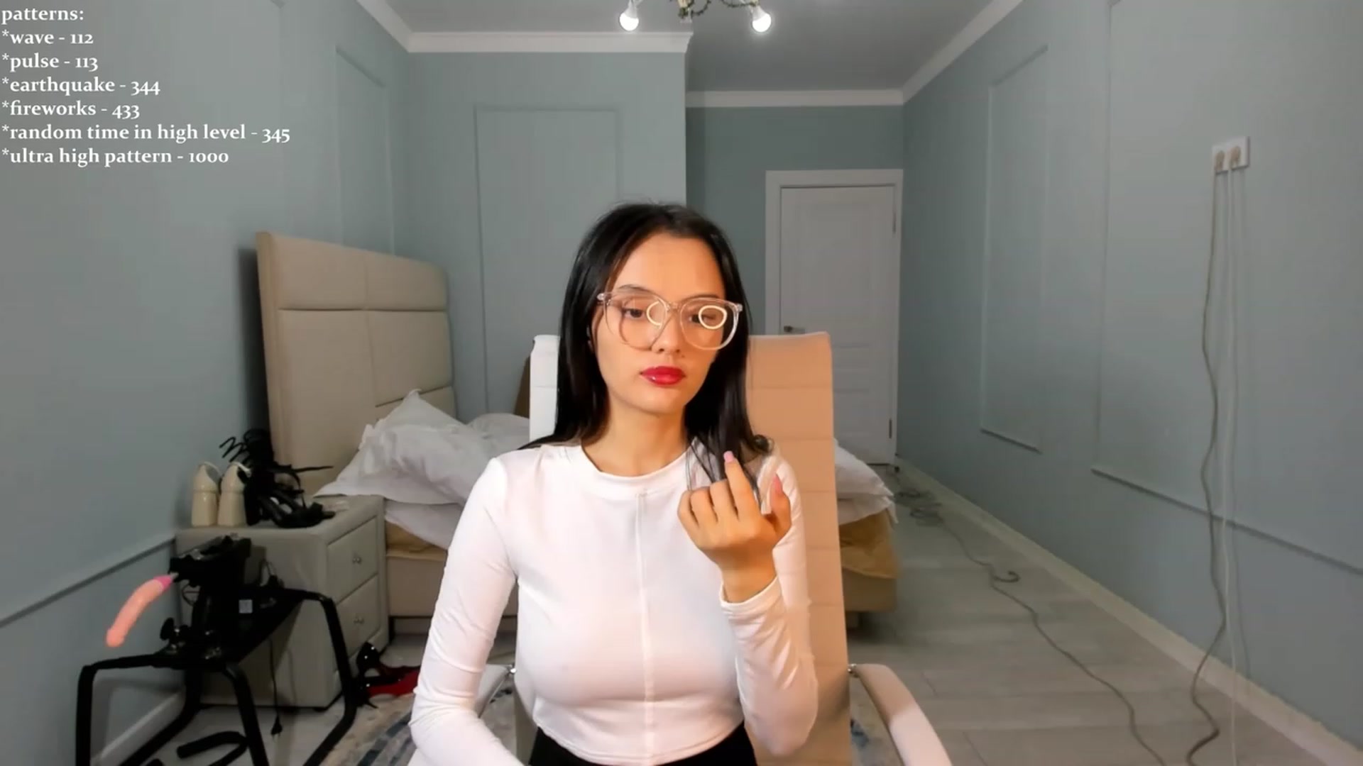 Gallery image thumbnail from Emma_clarc's myfreecams stream on, 11/24/2023, 11:33 image 3 of 20