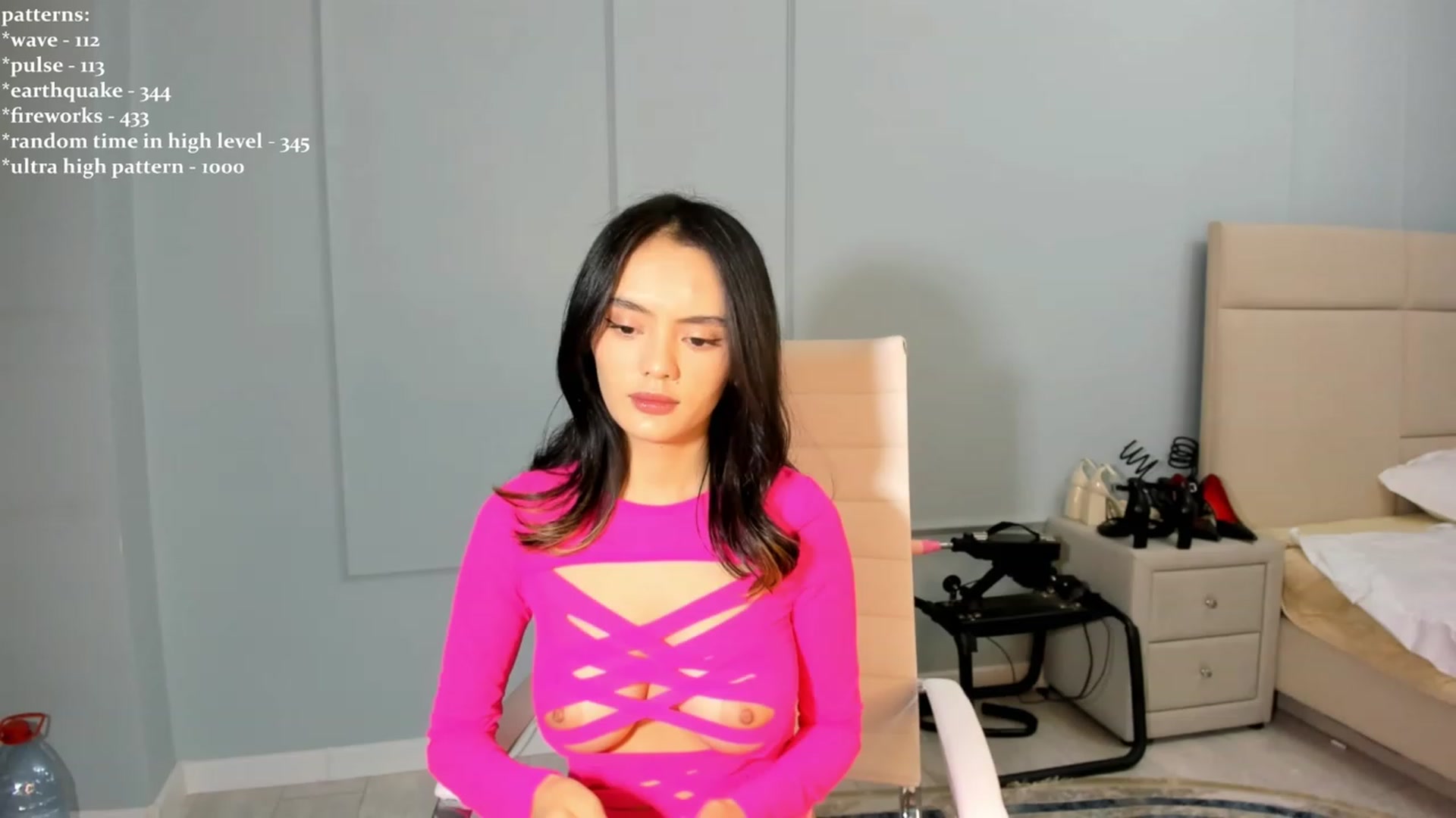 Gallery image thumbnail from Emma_clarc's myfreecams stream on, 11/26/2023, 16:44 image 1 of 20