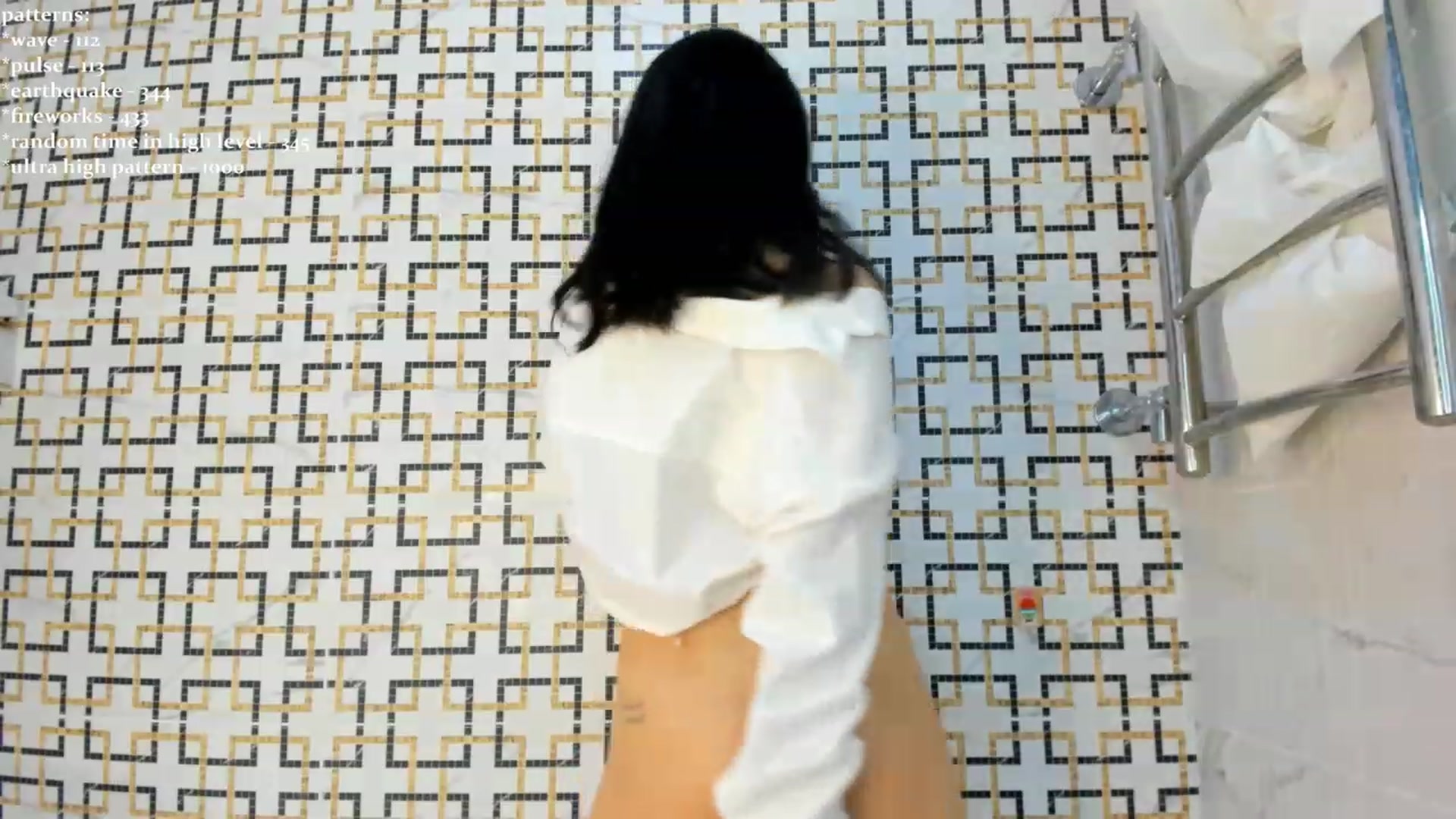 Gallery image thumbnail from Emma_clarc's myfreecams stream on, 11/27/2023, 08:43 image 5 of 20