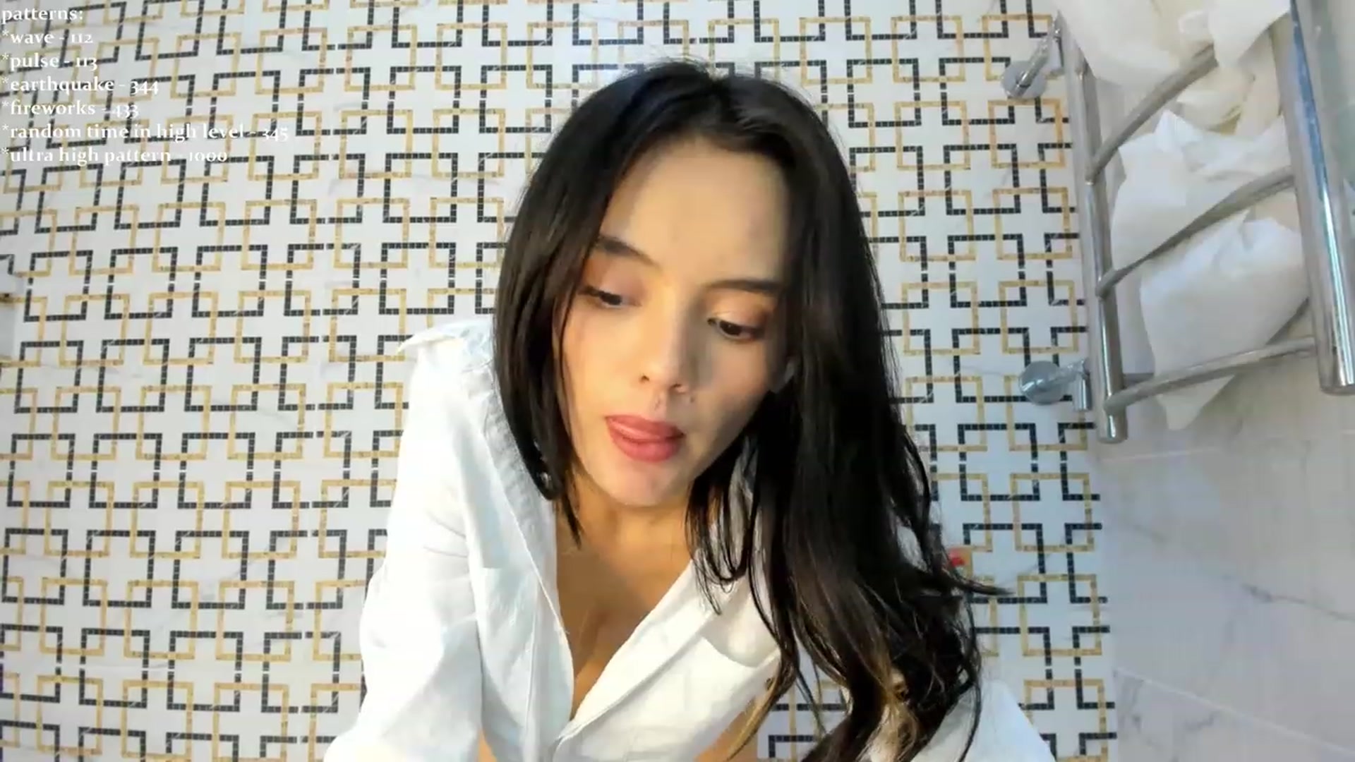 Gallery image thumbnail from Emma_clarc's myfreecams stream on, 11/27/2023, 08:43 image 9 of 20