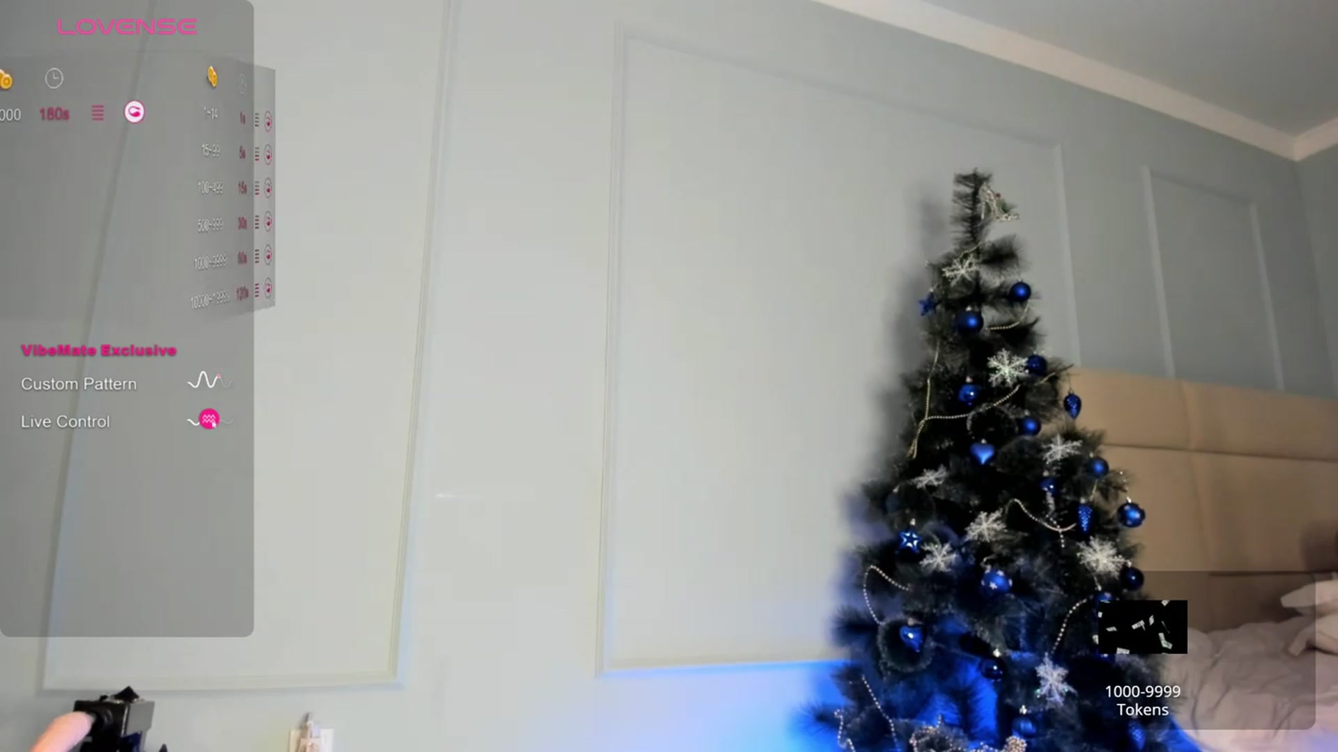 Gallery image thumbnail from Emma_clarc's myfreecams stream on, 12/27/2023, 05:38 image 13 of 20