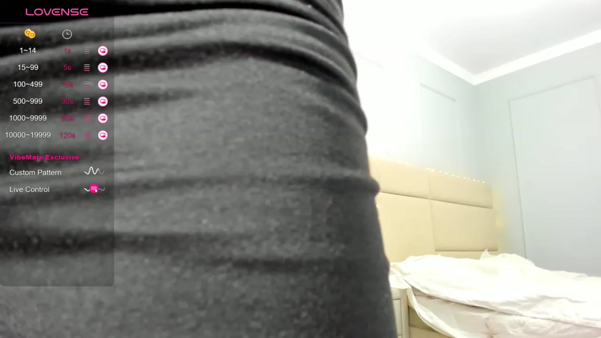 Gallery image thumbnail from Emma_clarc's myfreecams stream on, 02/16/2024, 17:34 image 10 of 20