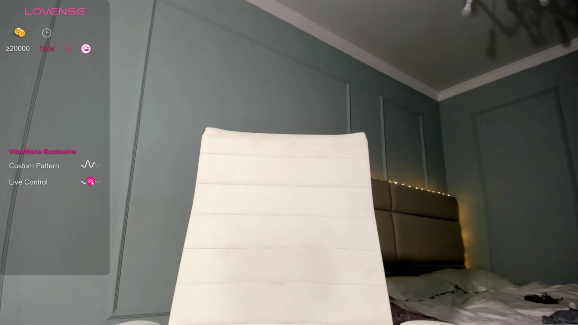 Gallery image thumbnail from Emma_clarc's myfreecams stream on, 02/21/2024, 23:38 image 11 of 20