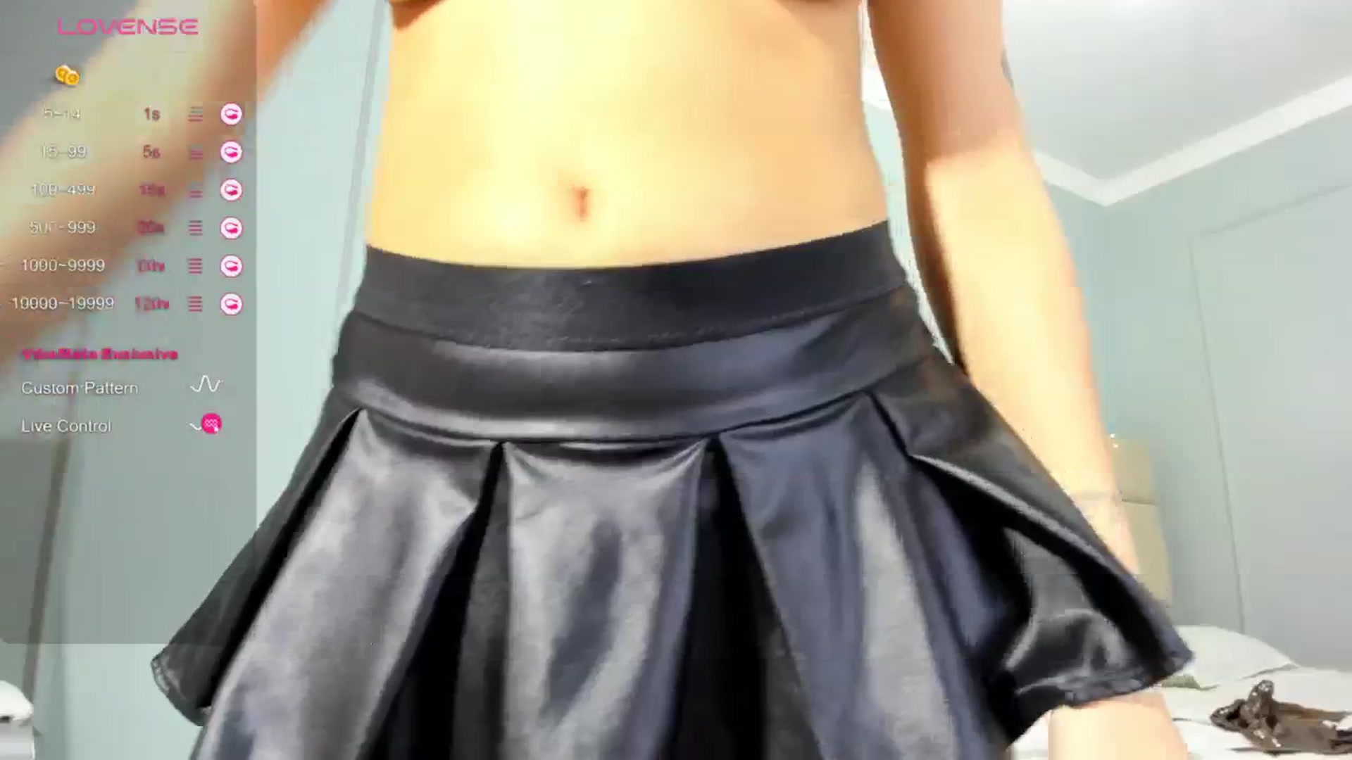 Gallery image thumbnail from Emma_clarc's myfreecams stream on, 03/20/2024, 08:42 image 11 of 20