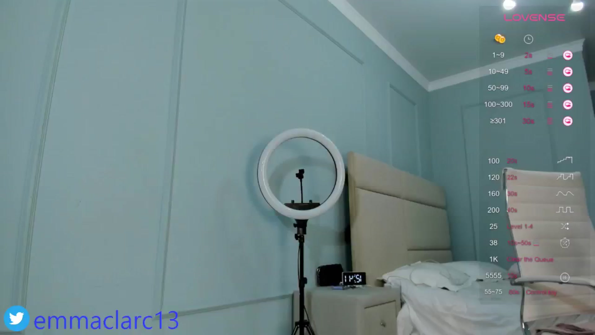 Gallery image thumbnail from Emma_clarc's myfreecams stream on, 07/16/2024, 07:50 image 16 of 20