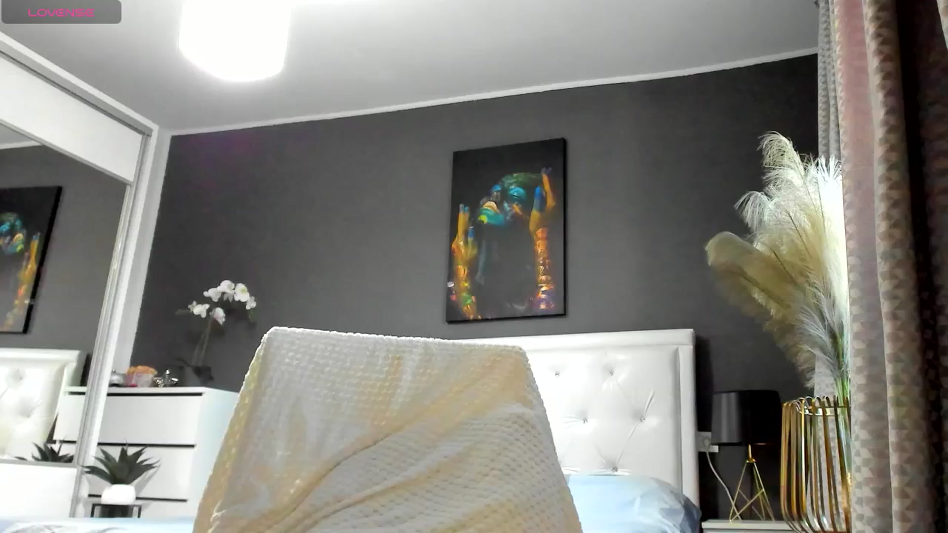 Gallery image thumbnail from Emma_d's myfreecams stream on, 03/06/2025, 14:34 image 10 of 20