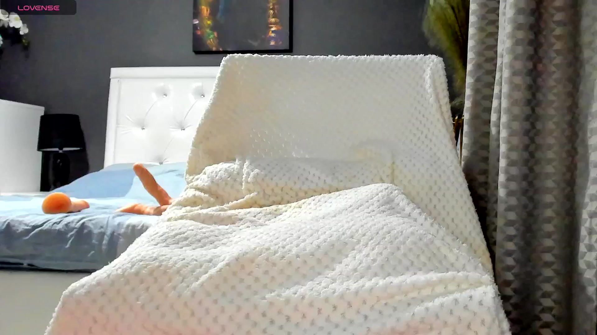 Gallery image thumbnail from Emma_d's myfreecams stream on, 03/12/2025, 23:38 image 5 of 20