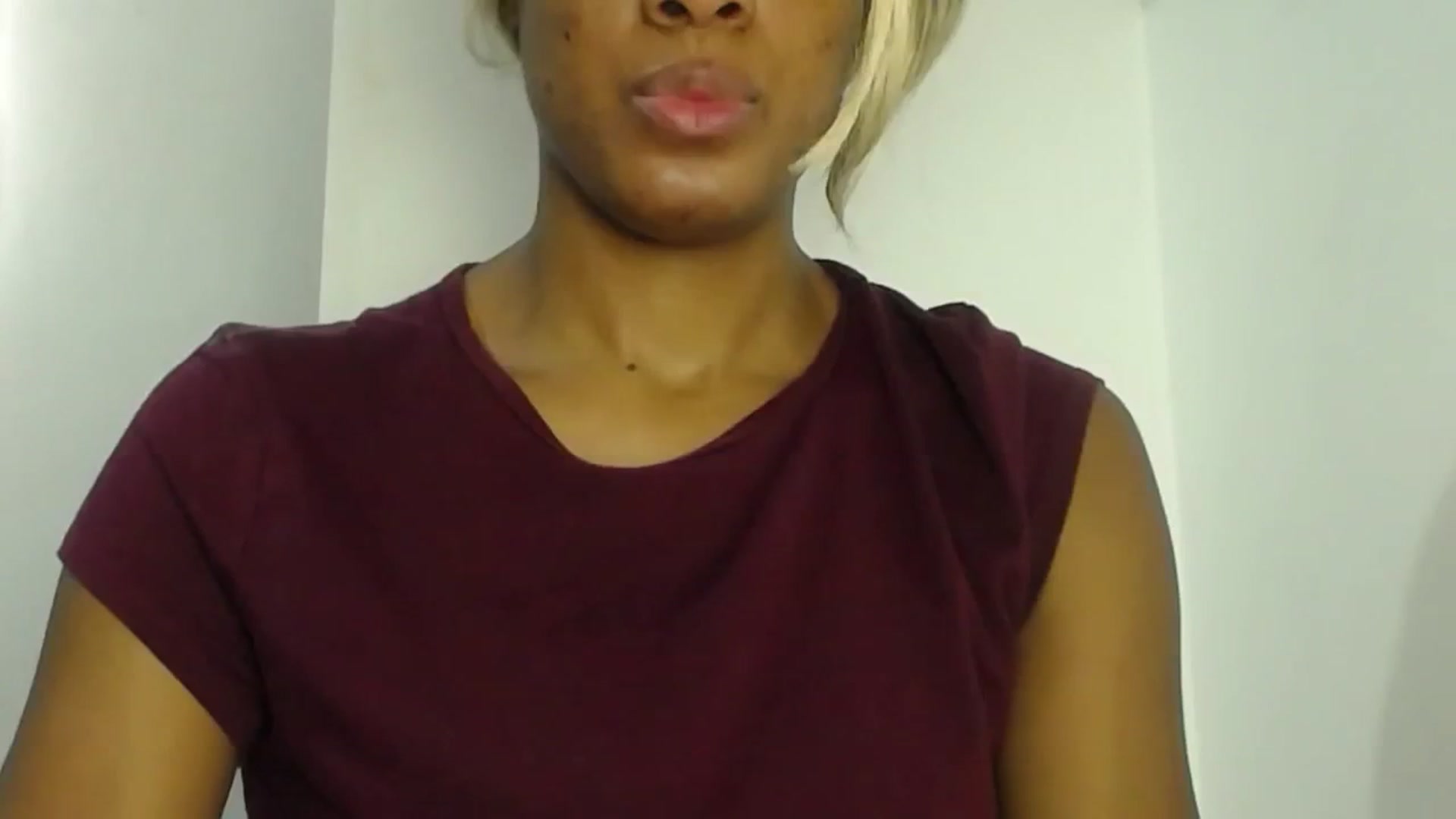 Gallery image thumbnail from Emma_owen's myfreecams stream on, 12/25/2025, 16:32 image 19 of 20