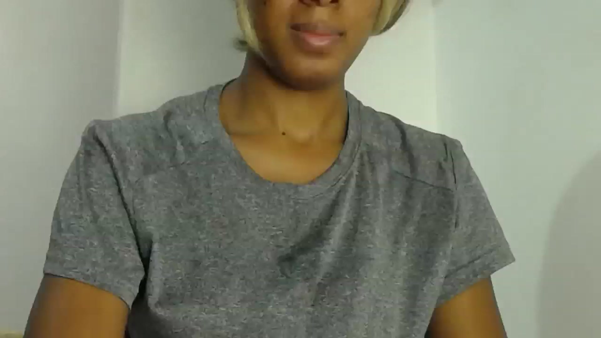 Gallery image thumbnail from Emma_owen's myfreecams stream on, 12/26/2025, 17:02 image 8 of 20