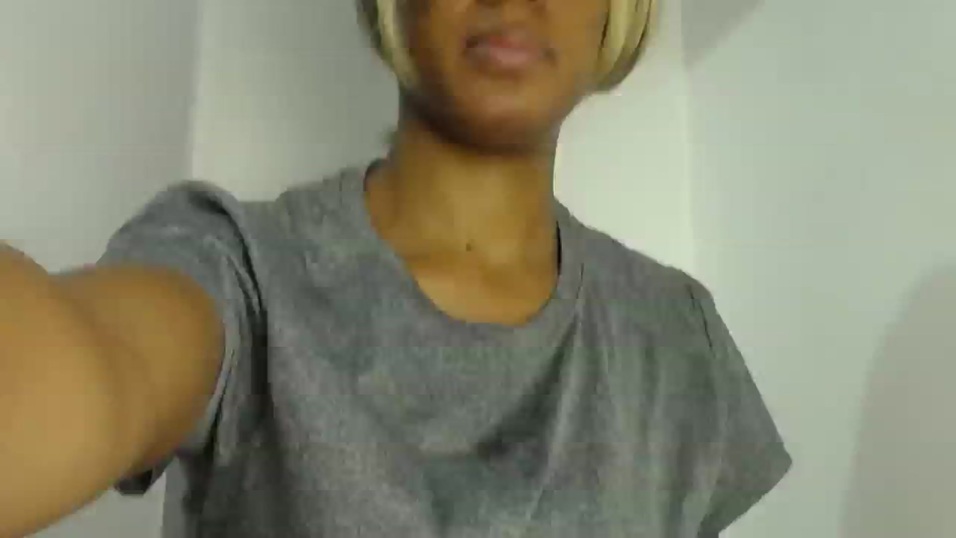 Gallery image thumbnail from Emma_owen's myfreecams stream on, 12/26/2025, 17:02 image 9 of 20