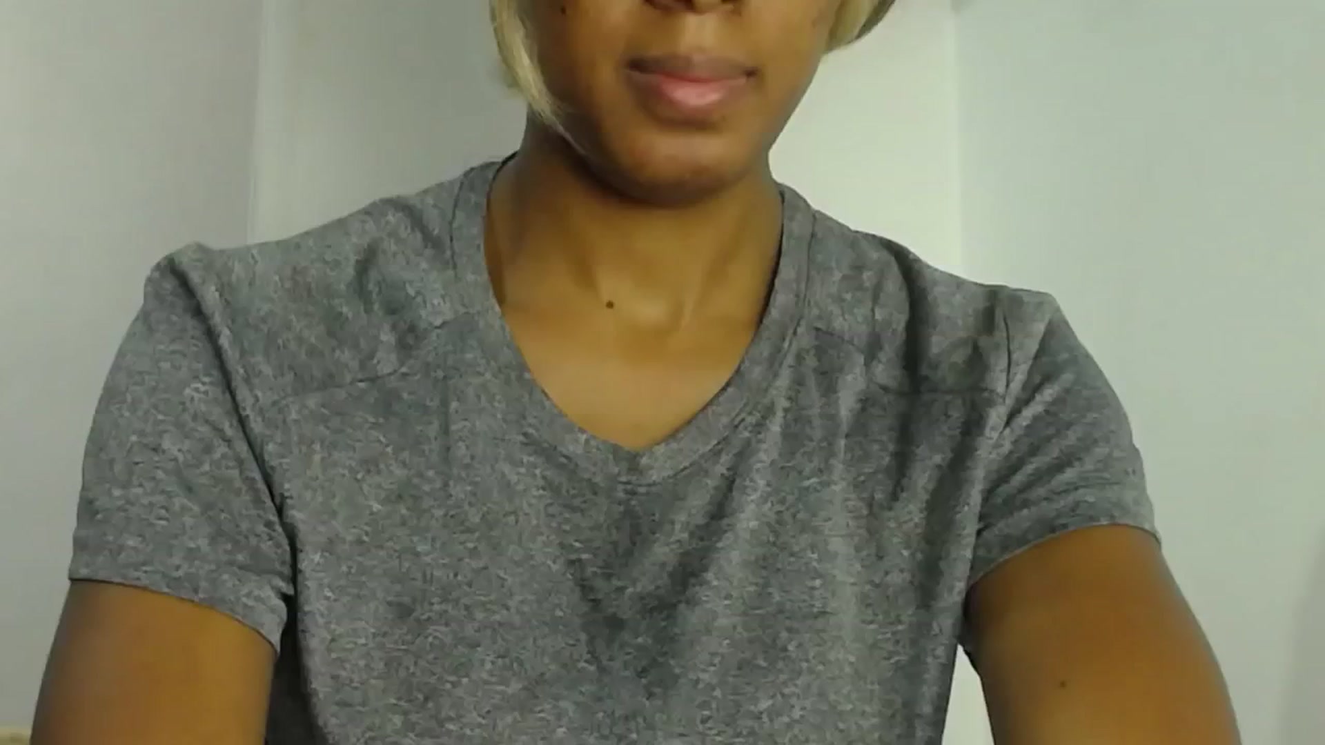 Gallery image thumbnail from Emma_owen's myfreecams stream on, 12/26/2025, 17:02 image 3 of 20
