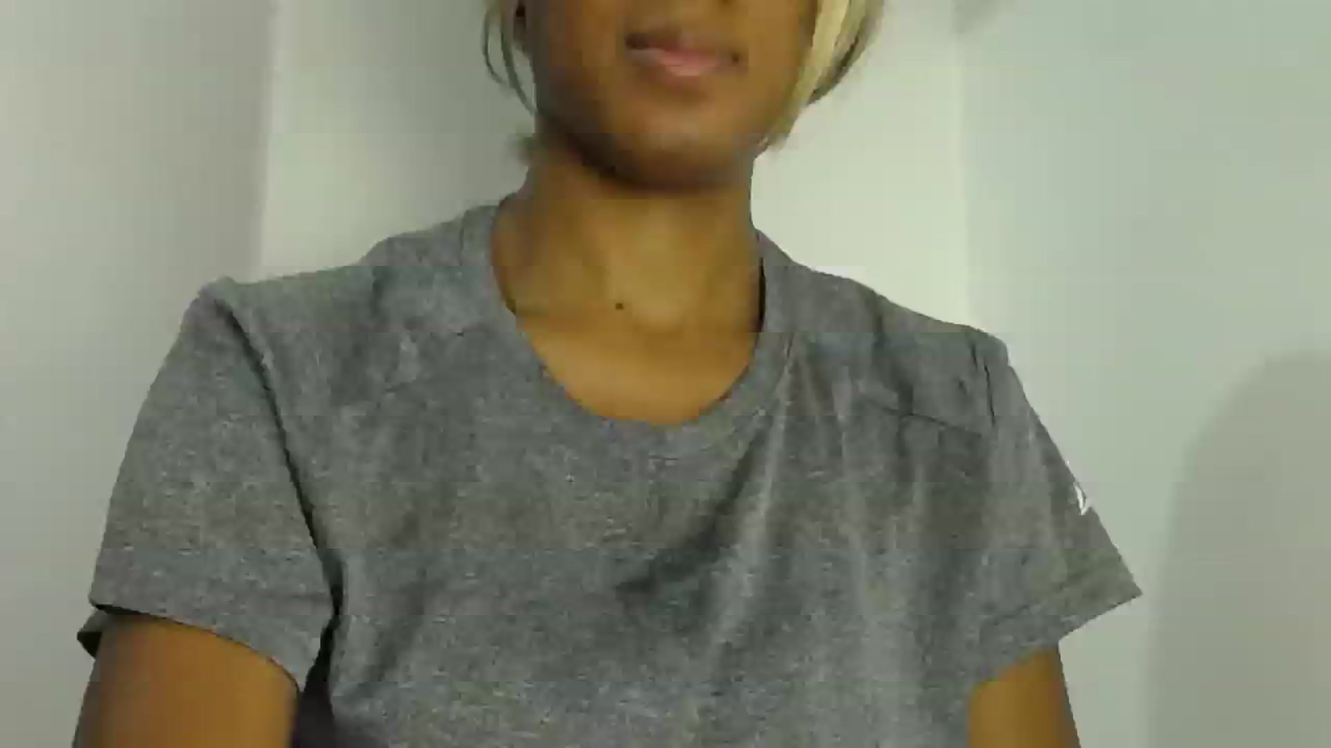 Gallery image thumbnail from Emma_owen's myfreecams stream on, 12/26/2025, 17:02 image 16 of 20