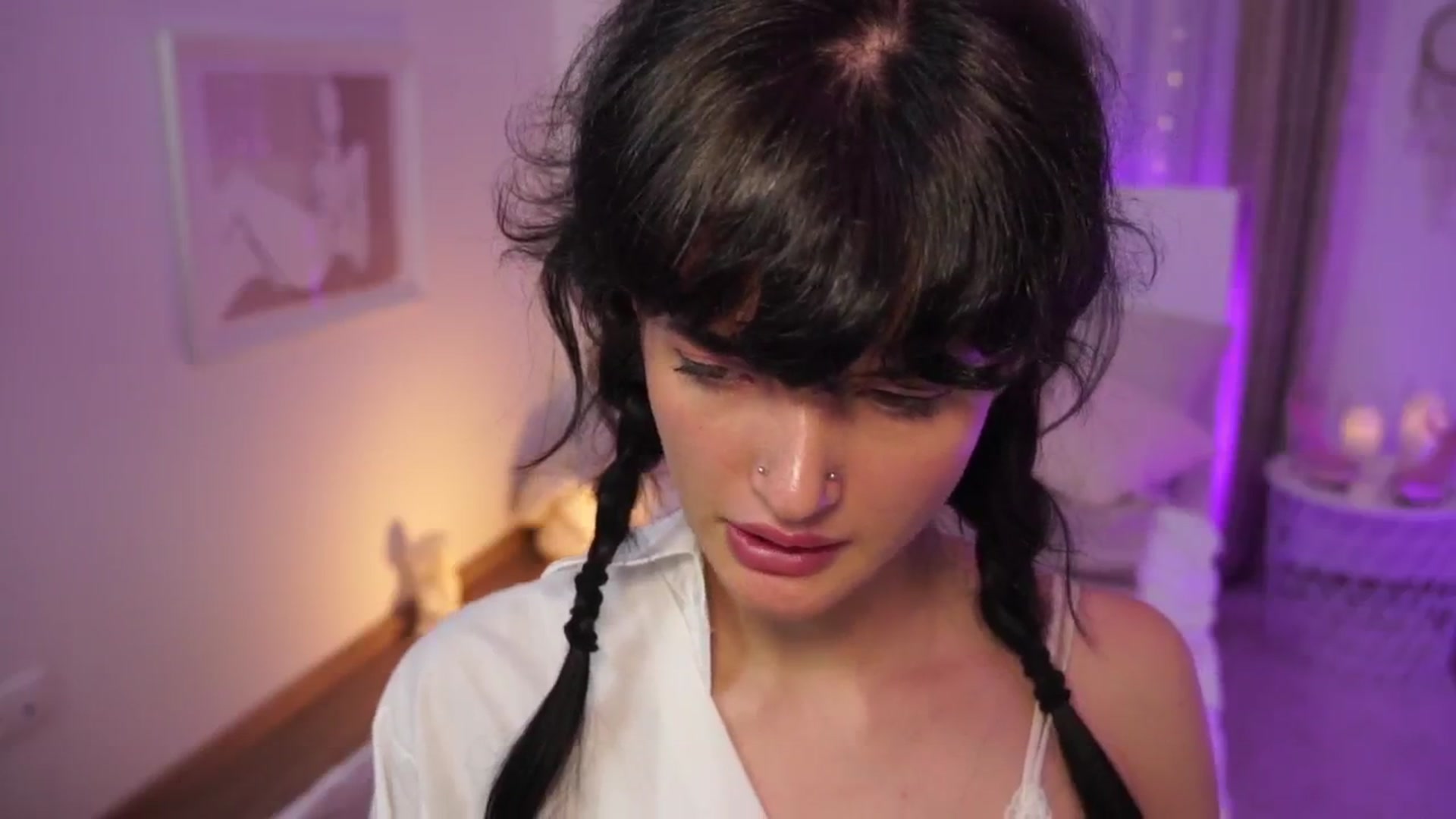 Gallery image thumbnail from EmmaaSnow's myfreecams stream on, 06/11/2024, 24:55 image 13 of 20