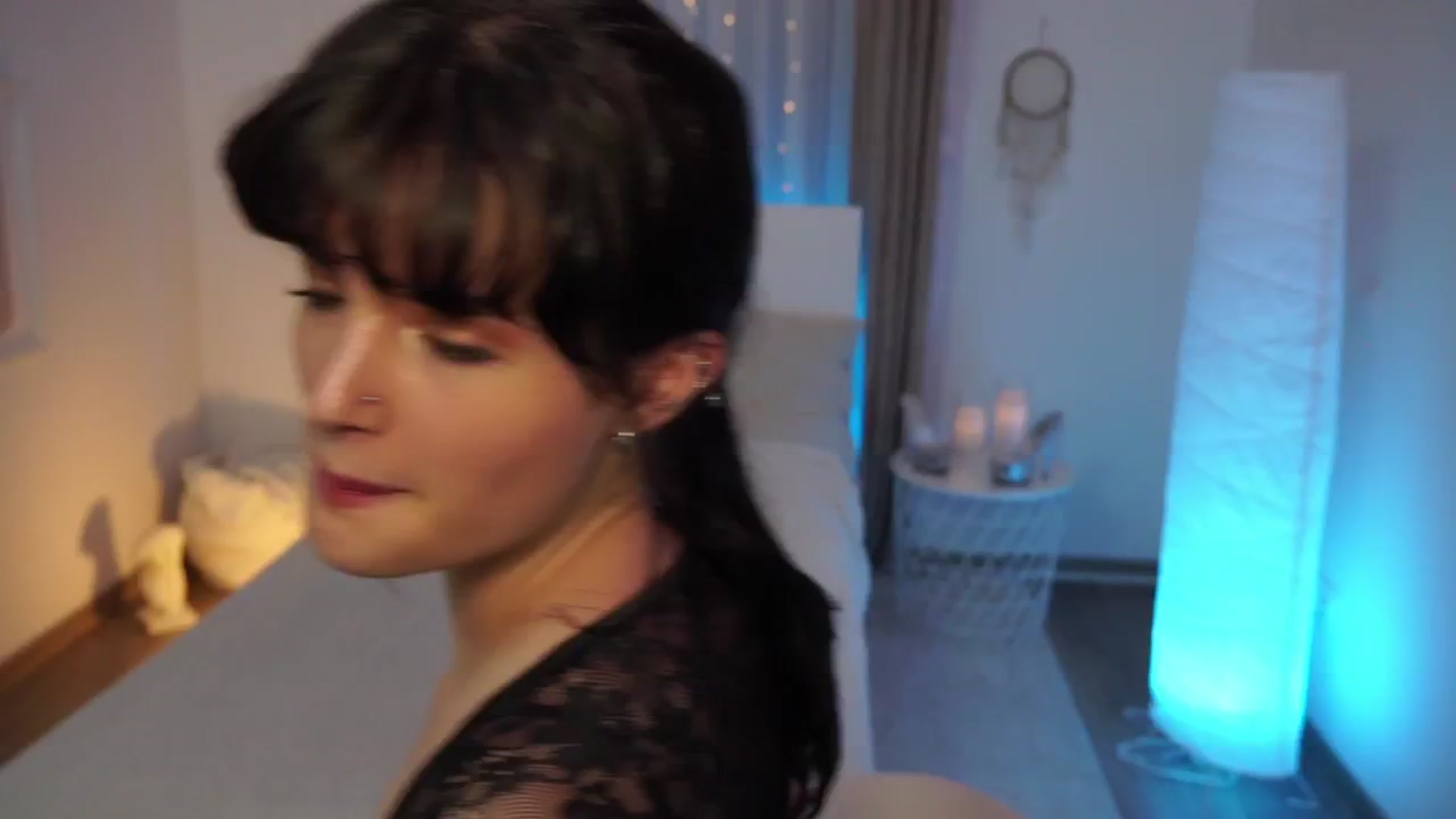 Gallery image thumbnail from EmmaaSnow's myfreecams stream on, 06/21/2024, 12:26 image 8 of 20