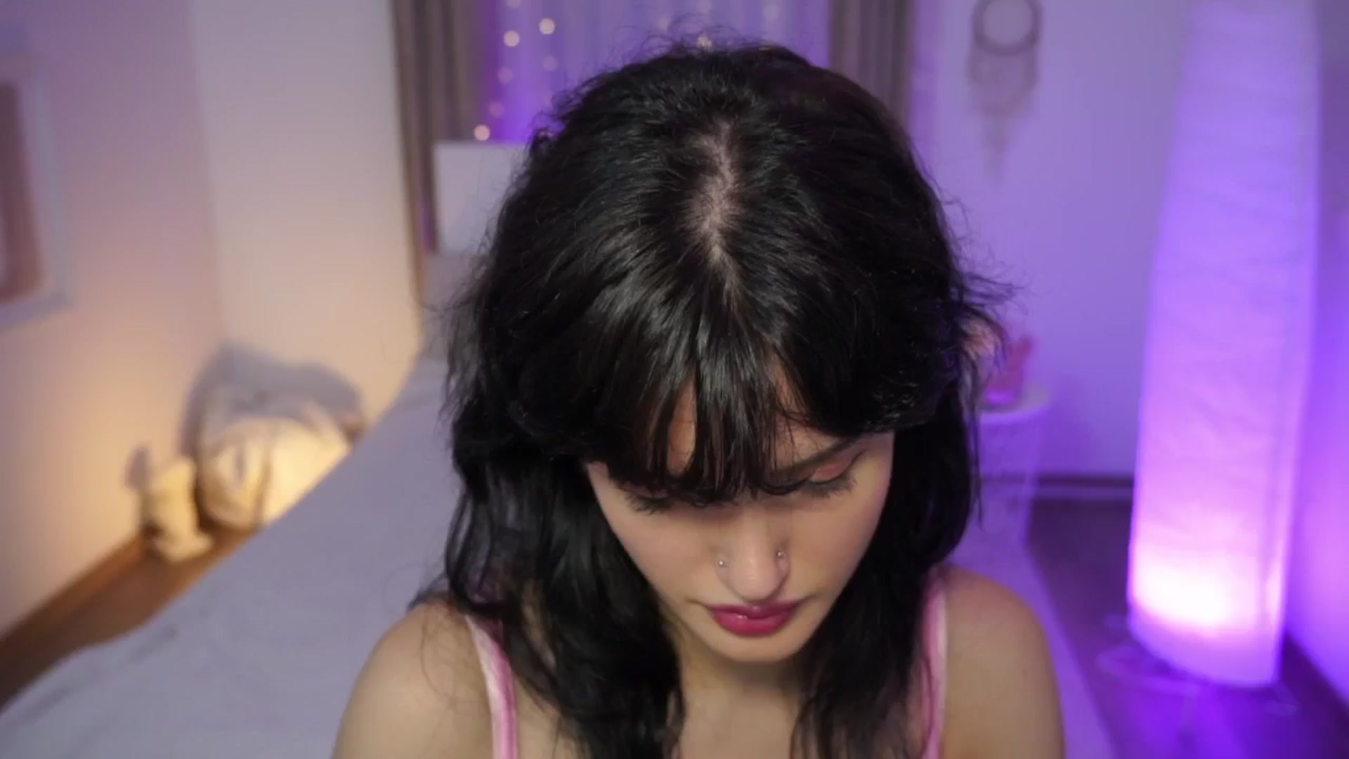 Gallery image thumbnail from EmmaaSnow's myfreecams stream on, 06/22/2024, 08:59 image 15 of 20