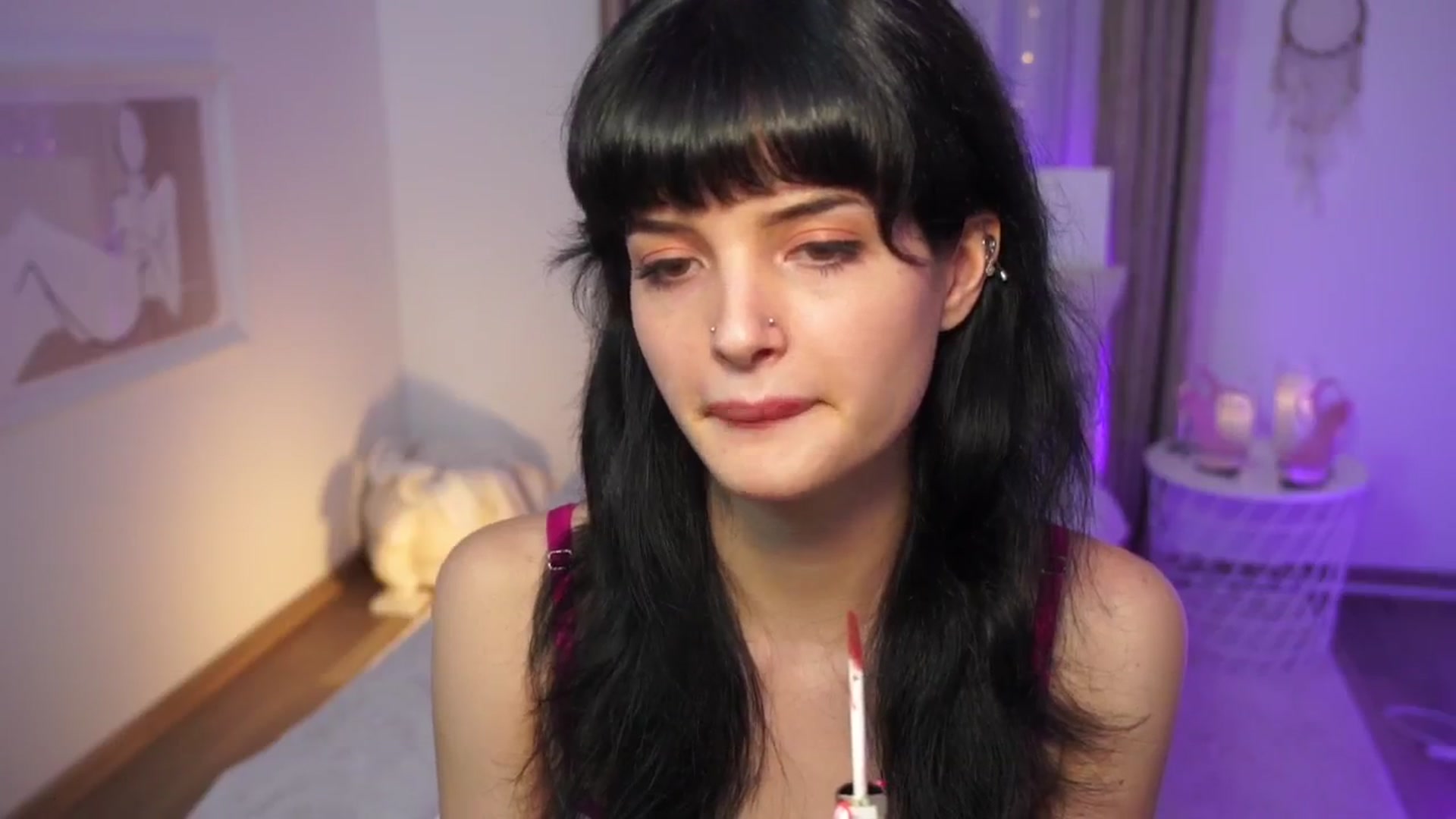 Gallery image thumbnail from EmmaaSnow's myfreecams stream on, 06/27/2024, 15:27 image 12 of 20
