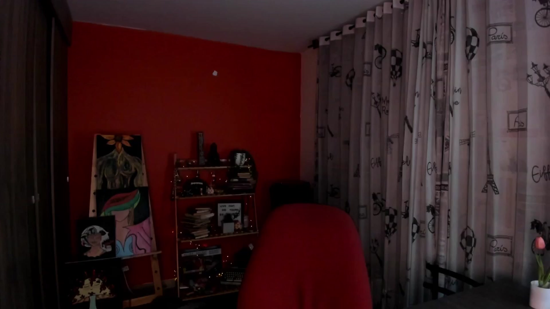 Gallery image thumbnail from Emmaa_hostt's myfreecams stream on, 06/09/2025, 01:57 image 15 of 20