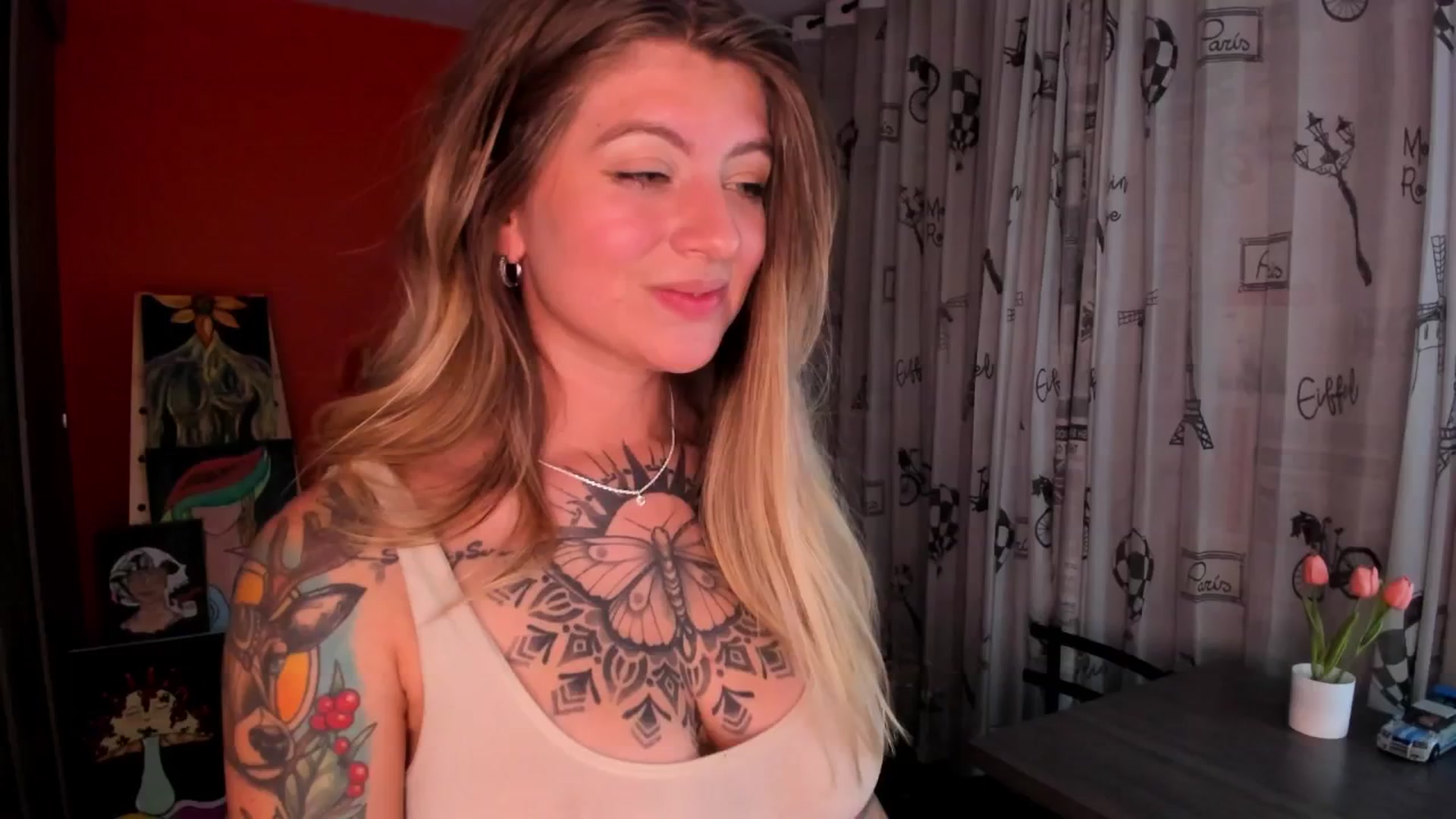Gallery image thumbnail from Emmaa_hostt's myfreecams stream on, 06/09/2025, 01:57 image 1 of 20