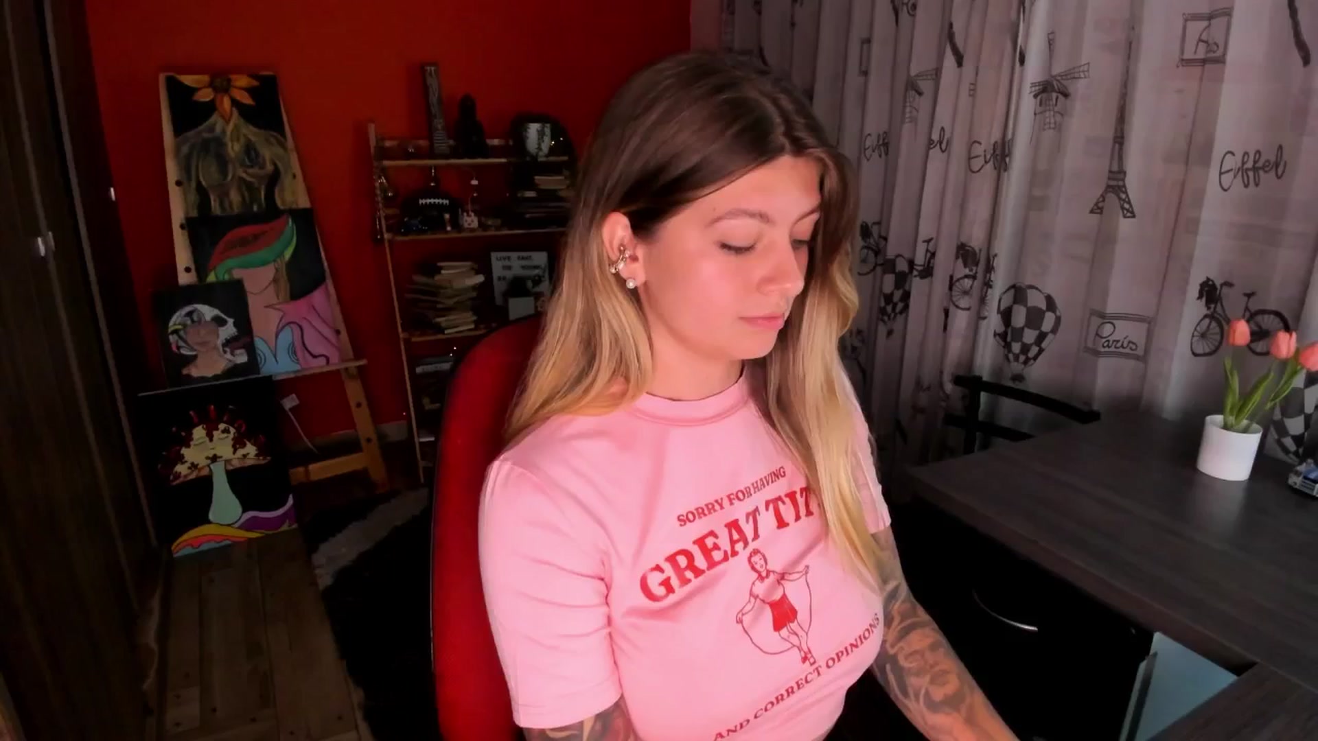 Gallery image thumbnail from Emmaa_hostt's myfreecams stream on, 06/10/2025, 01:31 image 8 of 20
