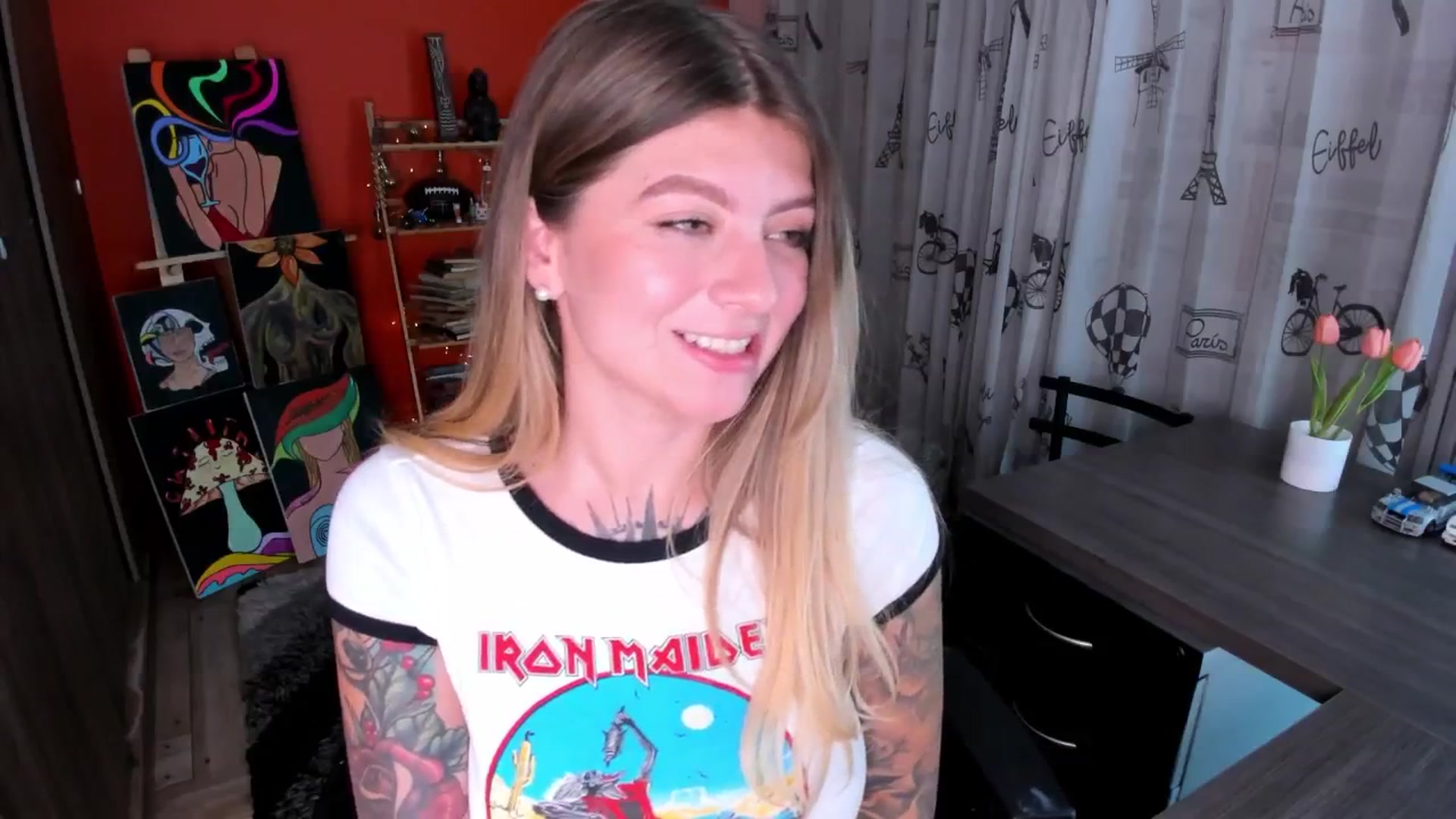 Gallery image thumbnail from Emmaa_hostt's myfreecams stream on, 06/16/2025, 02:46 image 9 of 20