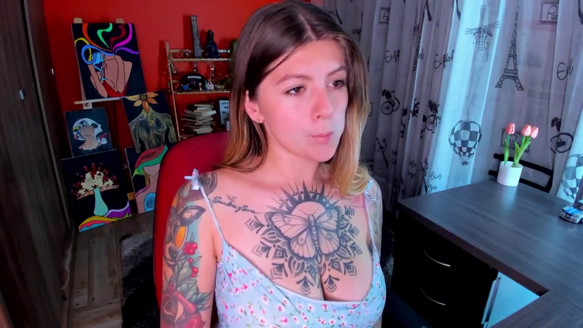 Gallery image thumbnail from Emmaa_hostt's myfreecams stream on, 07/03/2025, 01:42 image 5 of 20