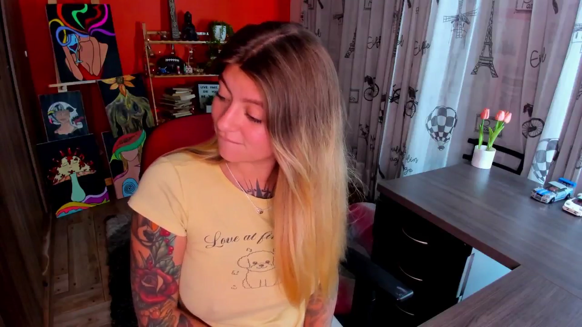 Gallery image thumbnail from Emmaa_hostt's myfreecams stream on, 07/04/2025, 02:34 image 12 of 20