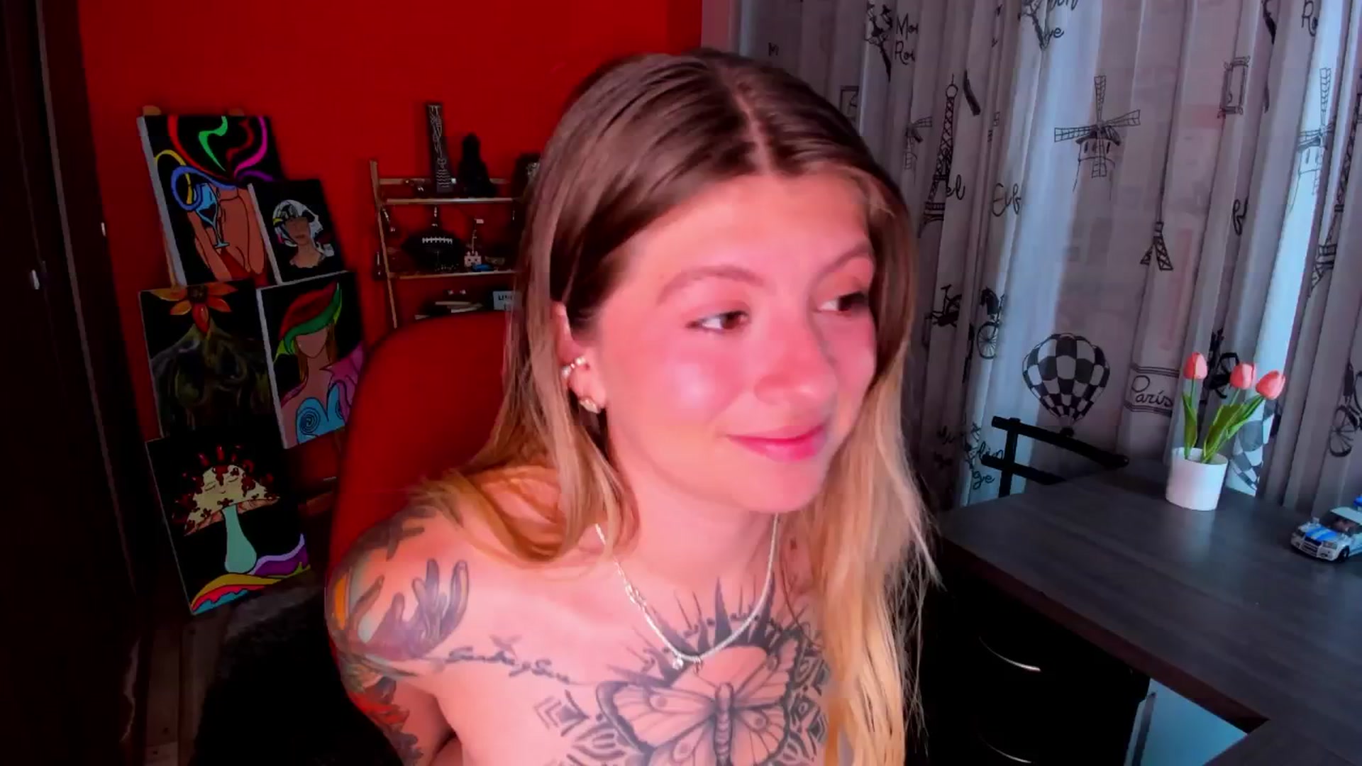 Gallery image thumbnail from Emmaa_hostt's myfreecams stream on, 07/08/2025, 01:56 image 18 of 20