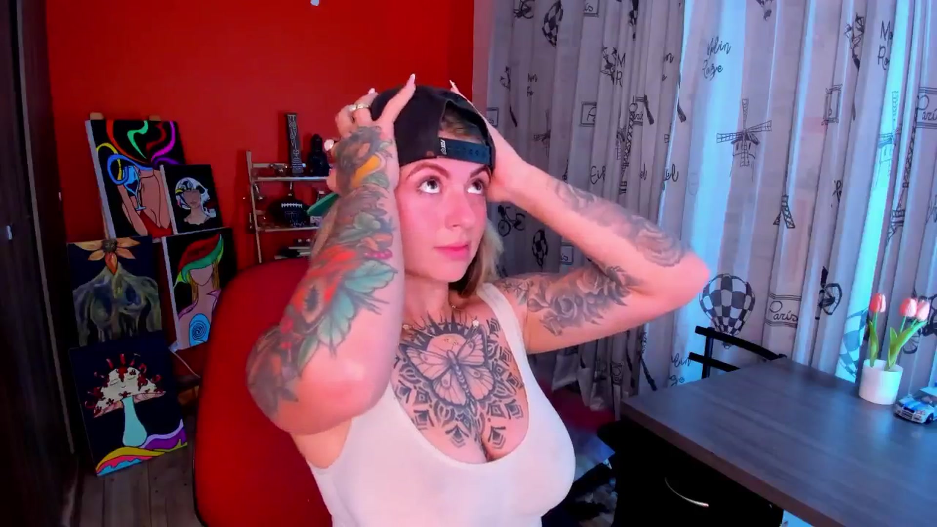 Gallery image thumbnail from Emmaa_hostt's myfreecams stream on, 07/12/2025, 02:15 image 7 of 20